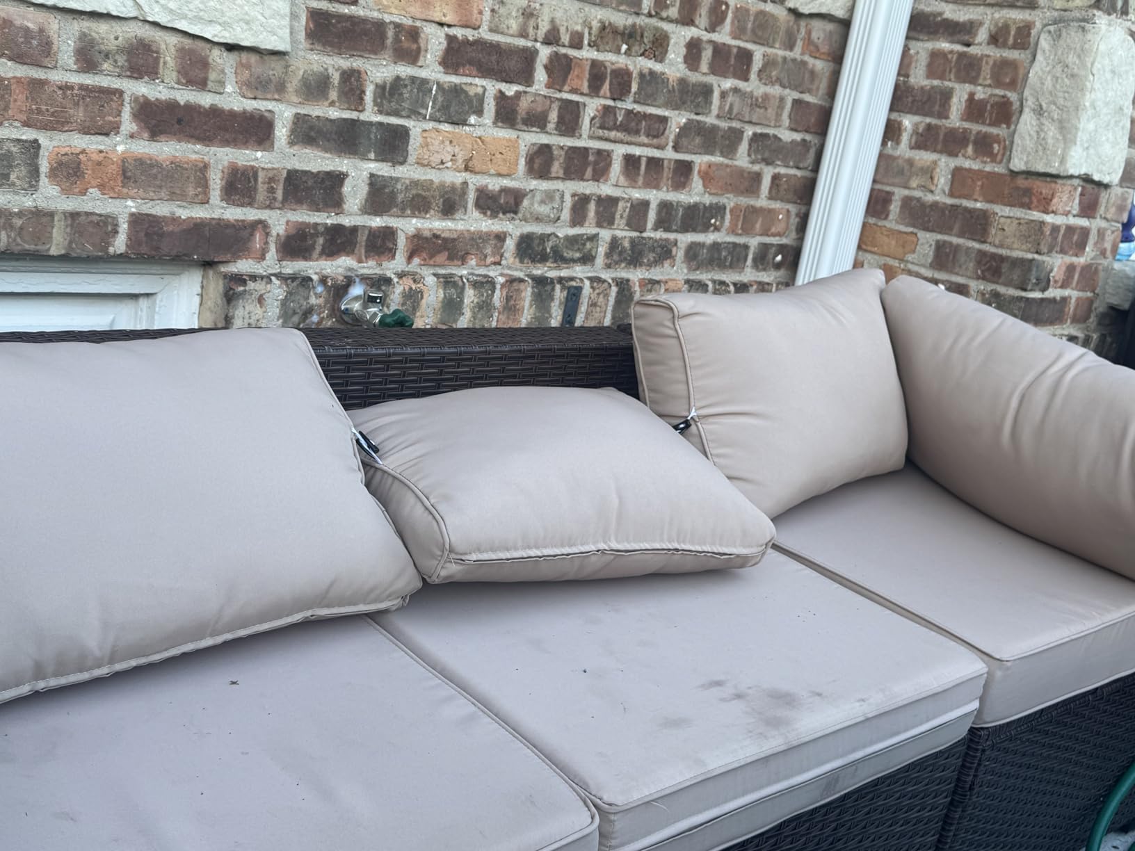 Aoxun 8 Piece Patio Furniture Set with 44