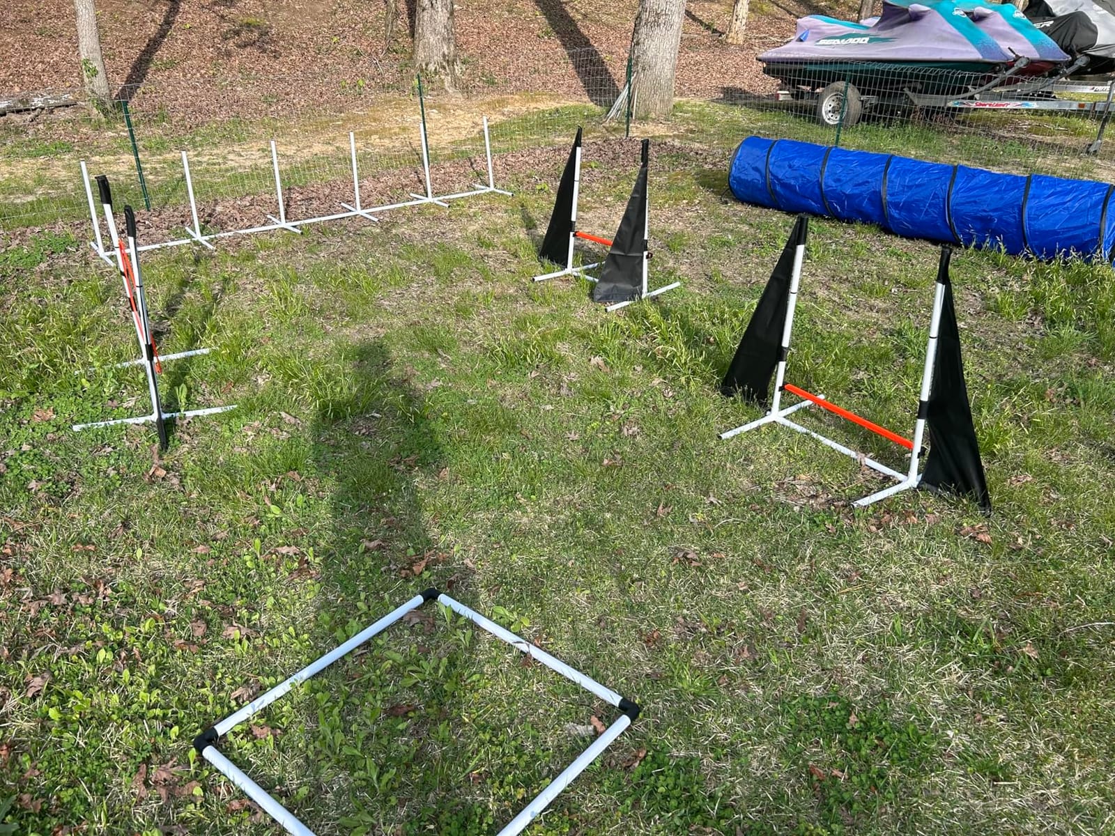 POPMOON Agility Training Equipment for Dogs, 13 PCS Dog Agility Equipment | Backyard & Indoor Training Professional Agility Course for Dogs with Adjustable Jumps,Collapsible Tunnel,Ball,Storage Bags customer photo 1