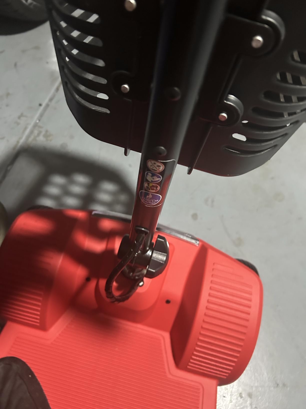 WayCare 15-25 Miles Long Range Mobility Scooter, Weight Capacity 330 LBS+ Powered Mobility Scooters for Seniors, Compact Duty Mobile for Travel with LED Headlight and Detachable Basket (Red) customer photo 1