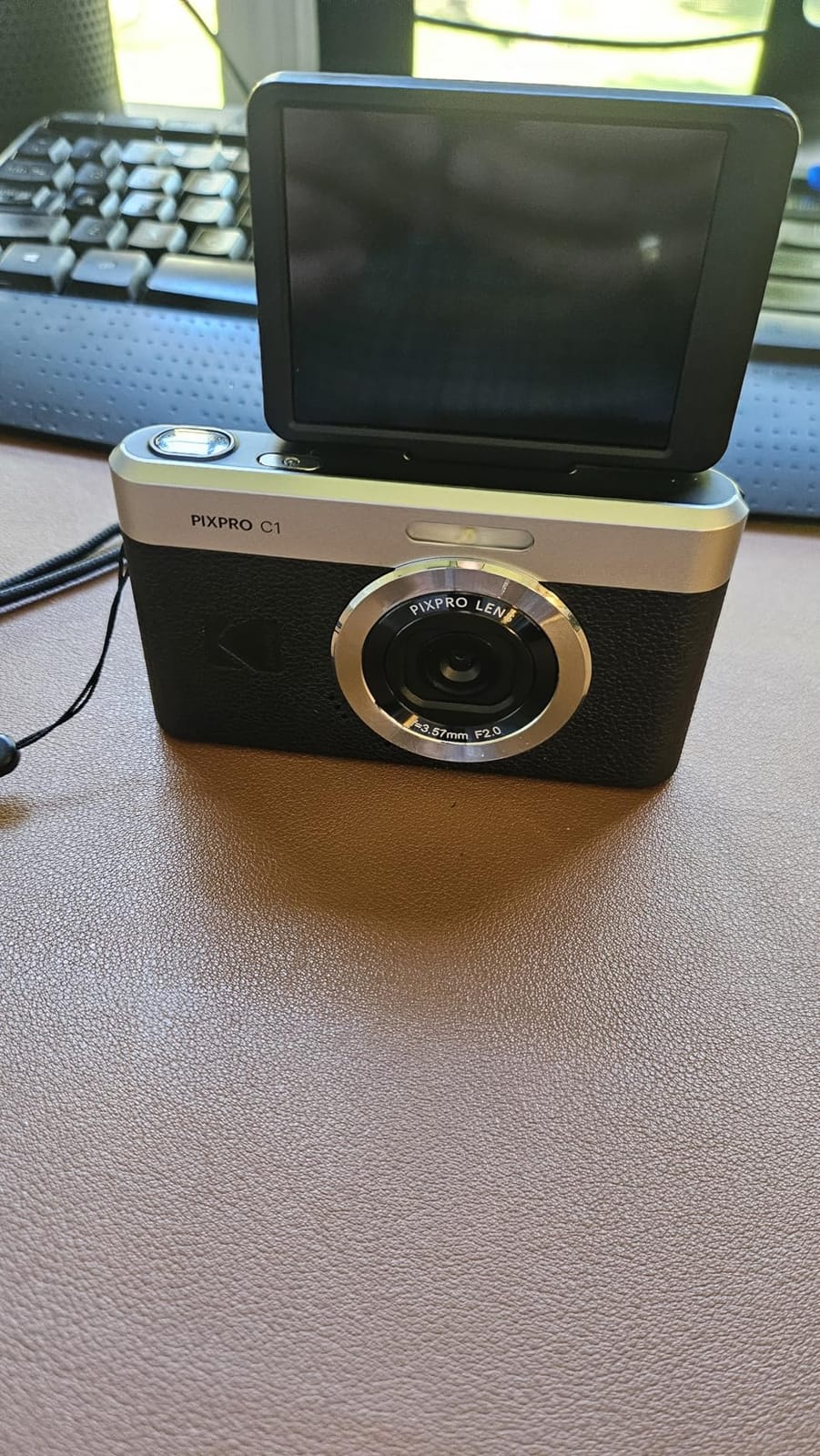KODAK PIXPRO C1 13MP Compact Digital Camera, 26mm Fixed Lens, Brown customer photo 1