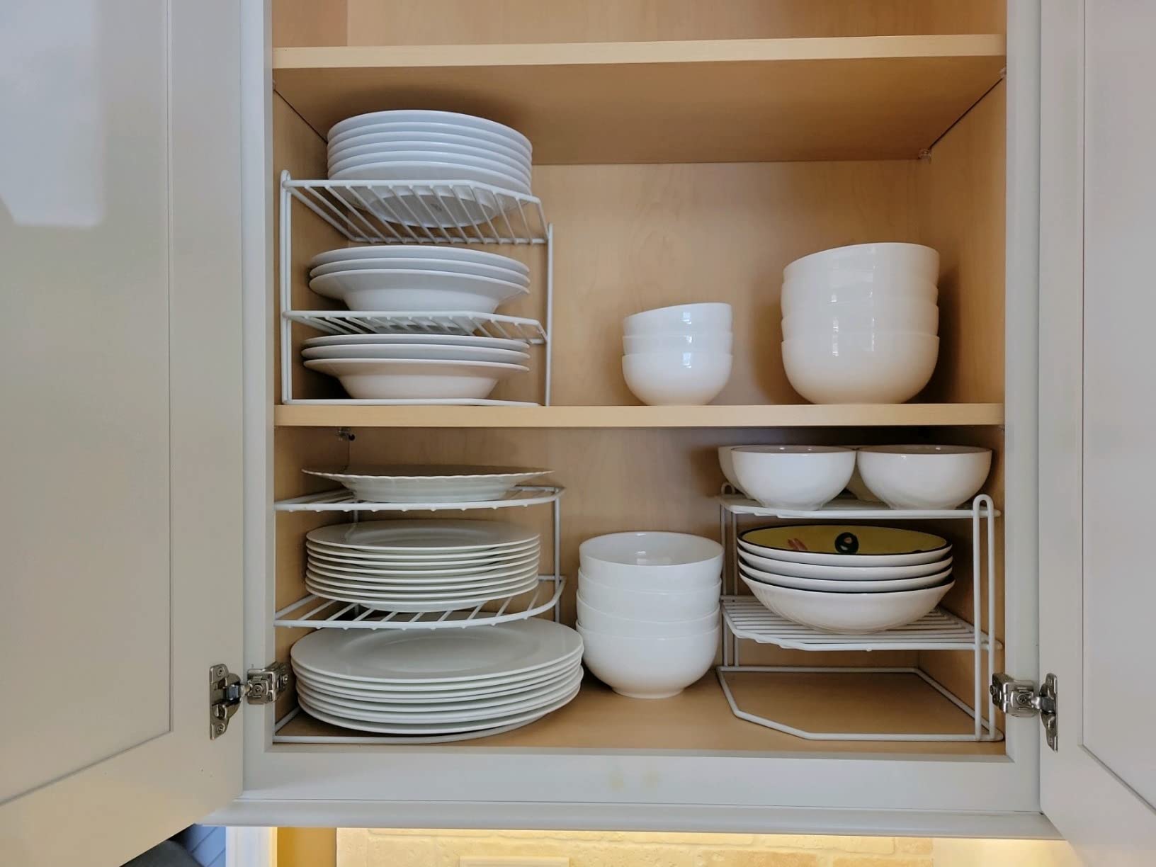 Mikasa Trellis Bone China Lightweight Chip Resistant 40 Piece Dinnerware Set, Service for 8 customer photo 1
