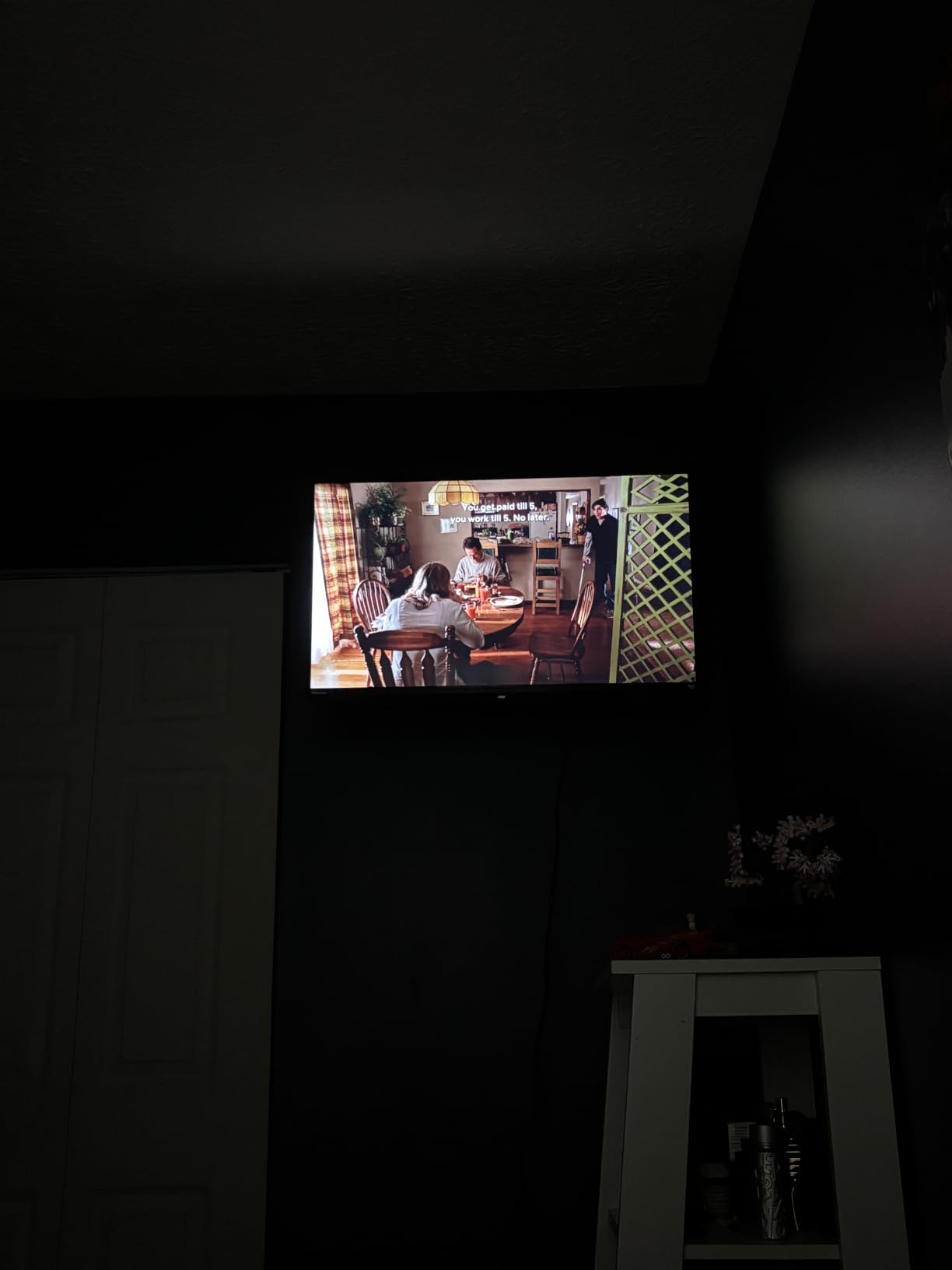 Hisense 32-Inch Class A4 Series FHD 1080p Smart Fire TV (32A4NF, 2025 Model) - DTS Virtual: X, Slim Bezel Design, Alexa Built in customer photo 1