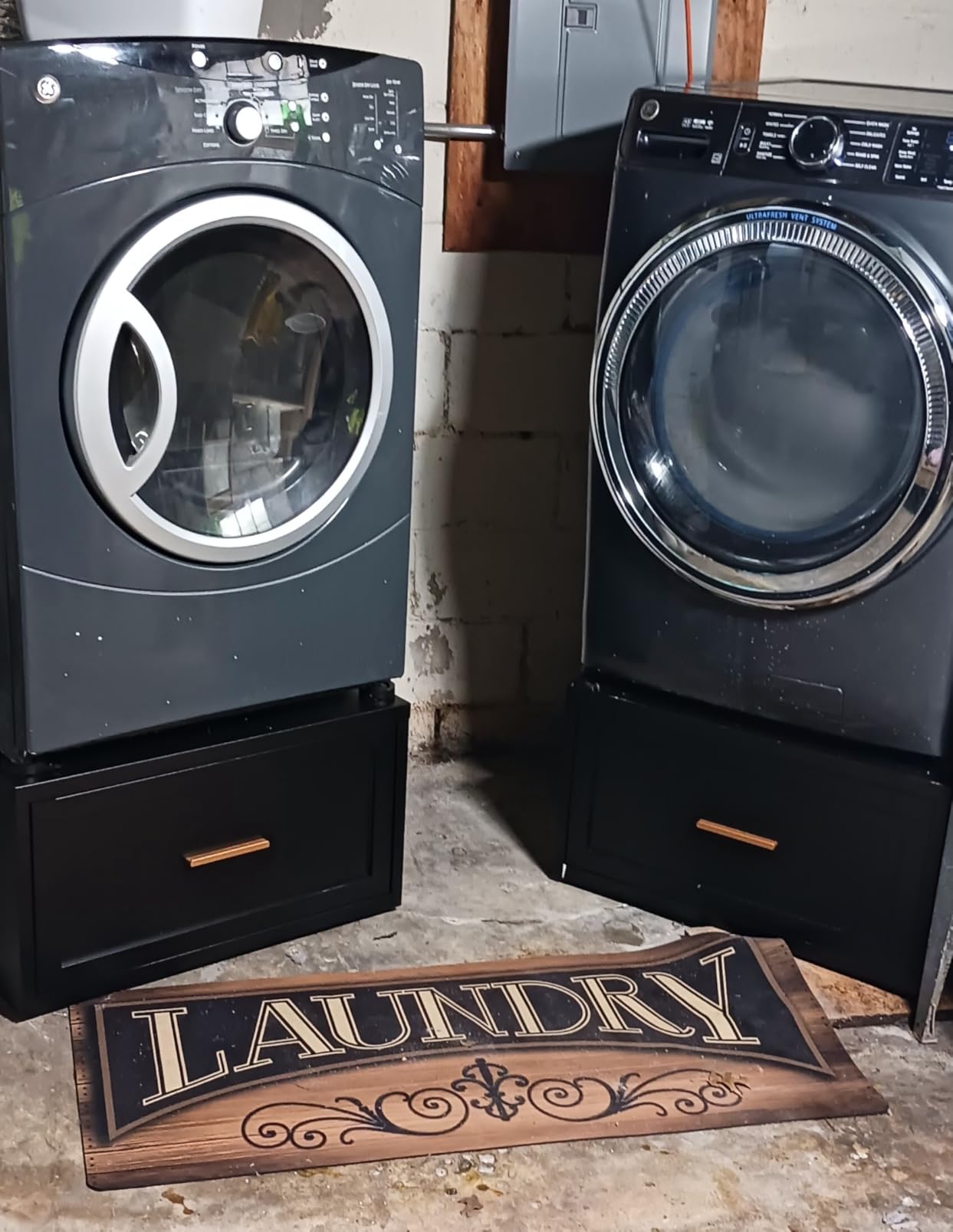 Washer and Dryer Pedestal,28''W Heavy Duty Metal Washer Dryer Pedestal,Universal Laundry Pedestal for Washer and Dryer,Washer and Dryer Stand with Drawer and Base Storage,440 LBS Capacity,Black customer photo 1