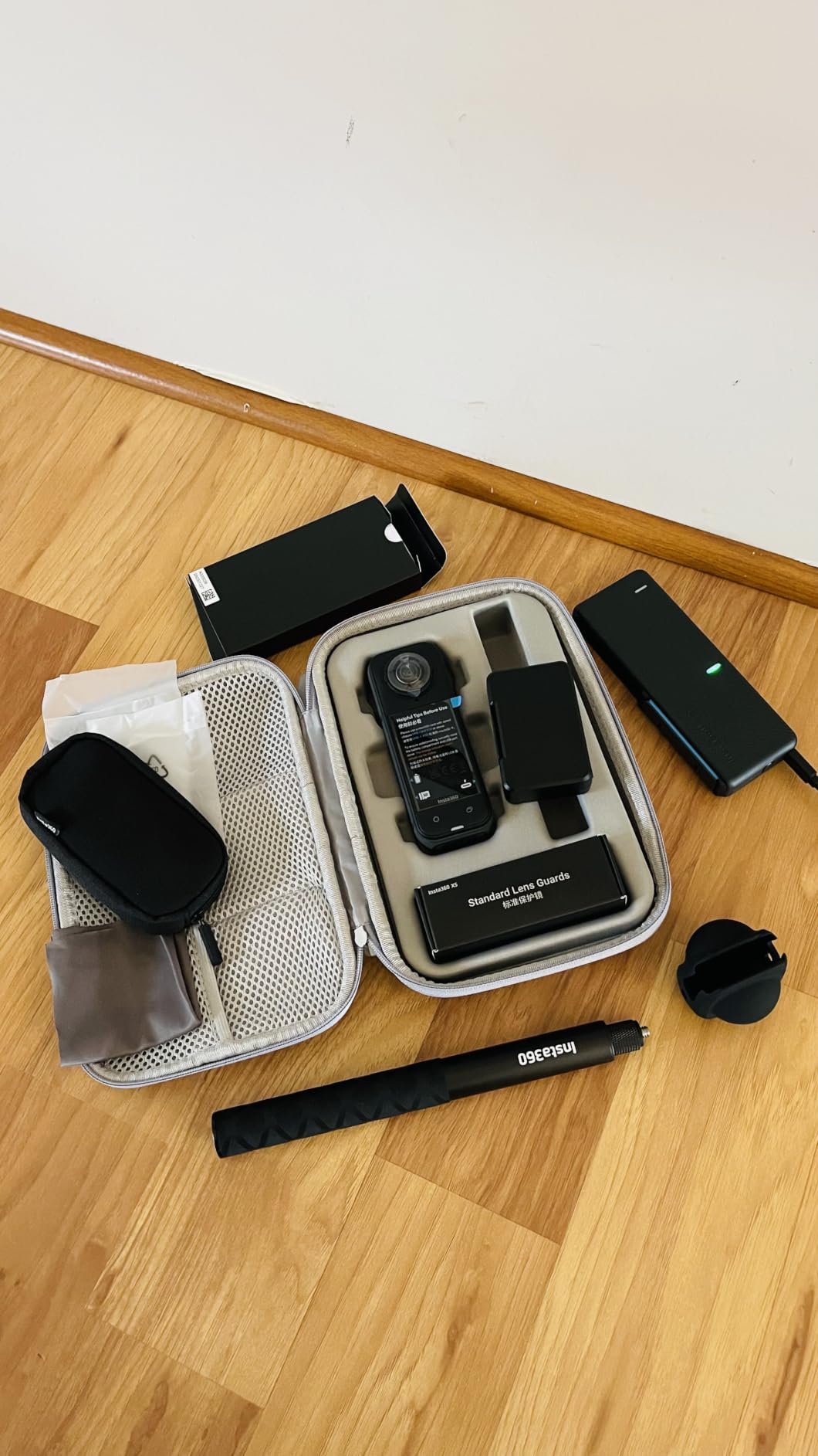 Insta360 X5 Essentials Bundle - Waterproof 8K 360° Action Camera, Leading Low Light, Invisible Selfie Stick Effect, Rugged and Replaceable Lens, 3-Hour Battery, Built-in Wind Guard, Stabilization customer photo 1