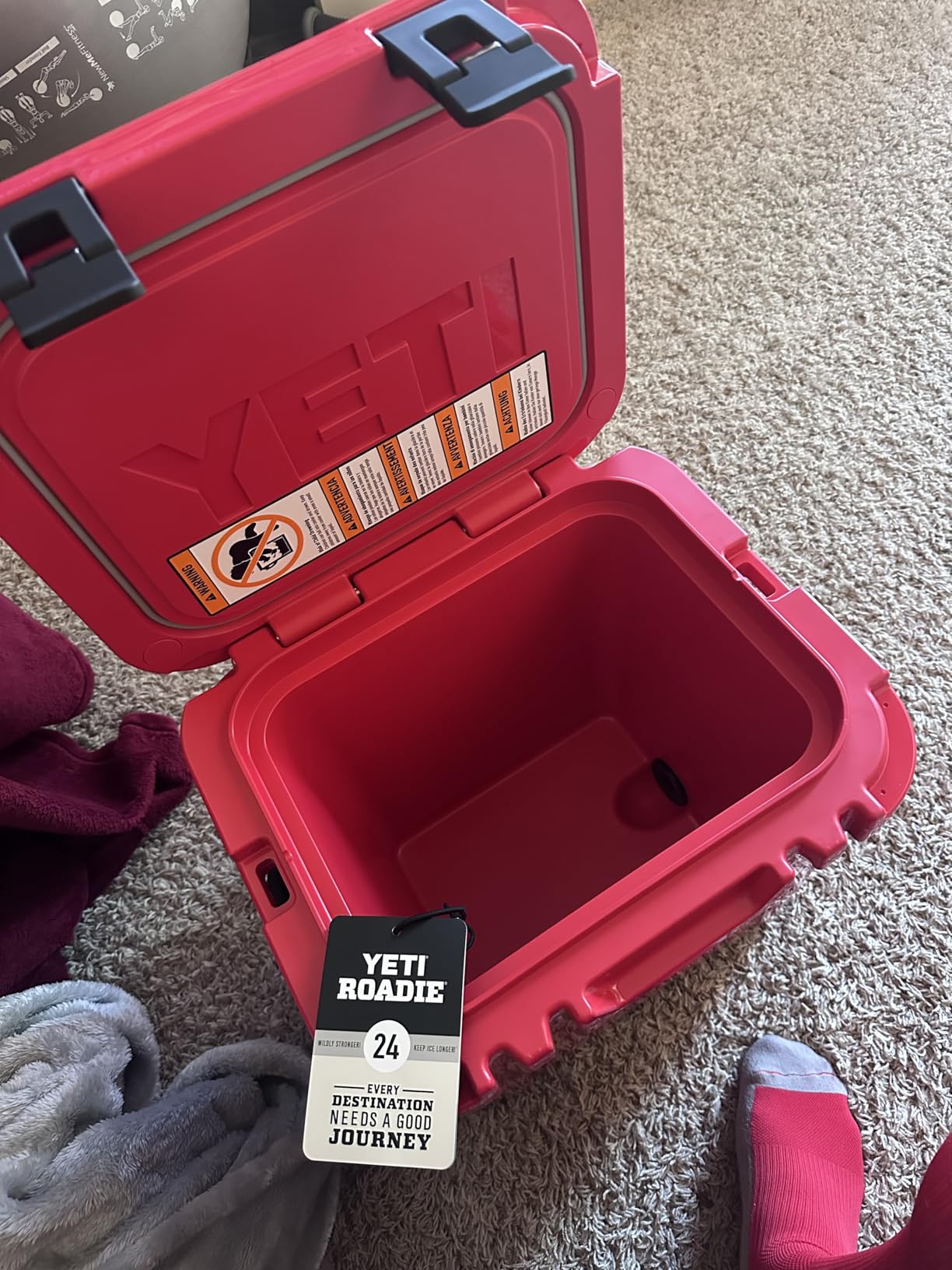 Roadie 24 2.0 Hard Cooler with DoubleDuty Shoulder Strap and Drain Plug customer photo 2