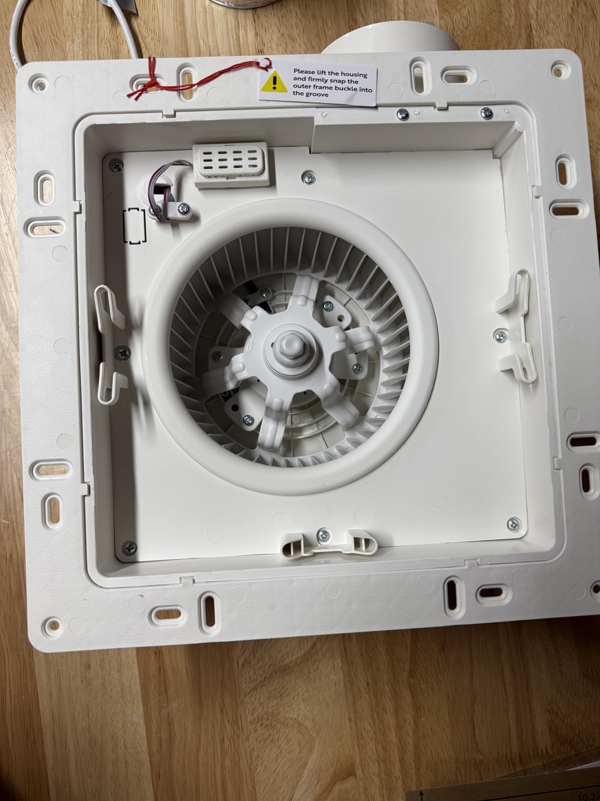 VIVOHOME EC Motor Bathroom Exhaust Fan with Humidity Sensor (160-110-50 CFM), Energy-Saving AutoFlow customer photo 1