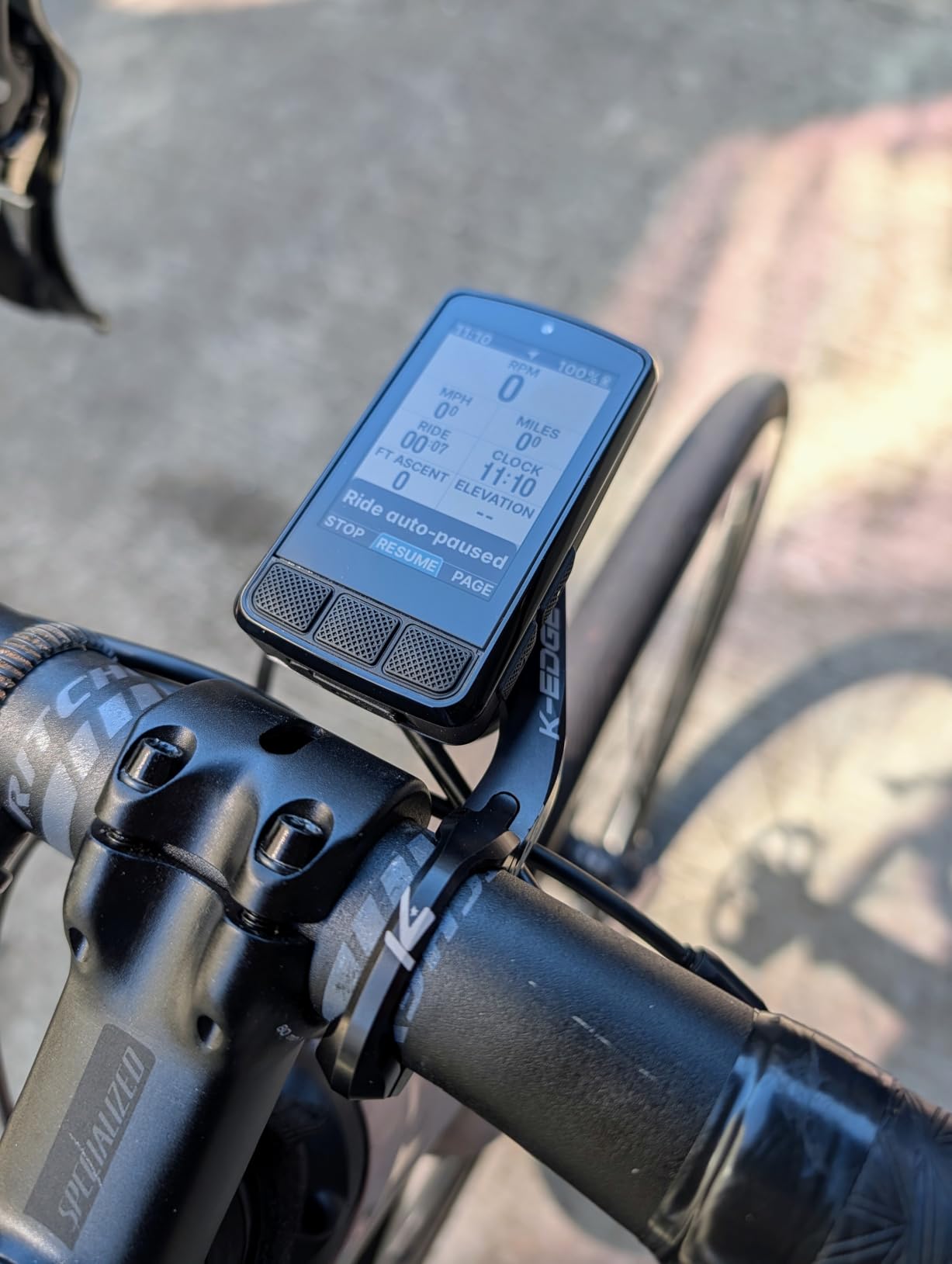 Wahoo ELEMNT Bolt V3 GPS Cycling/Bike Computer, Black customer photo 1