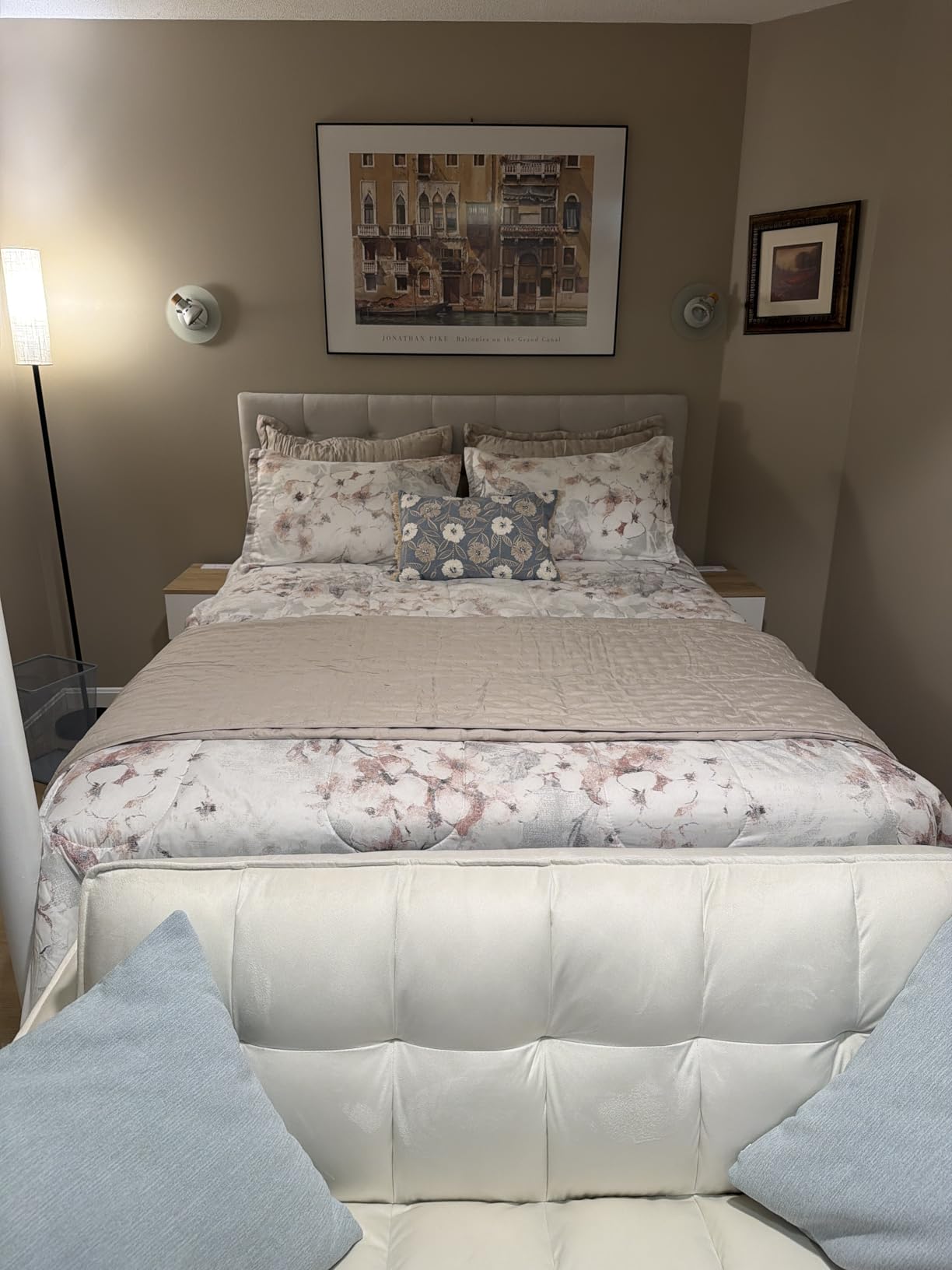 Linen Headboard Queen Size Only, Adjustable Height 37-51 in, Light Gray | Diamond Tufting Solid Wood Queen Headboards, Durable Metal Legs, Upholstered Queen Head Board for Bed Frame, Modern Fabric customer photo 2