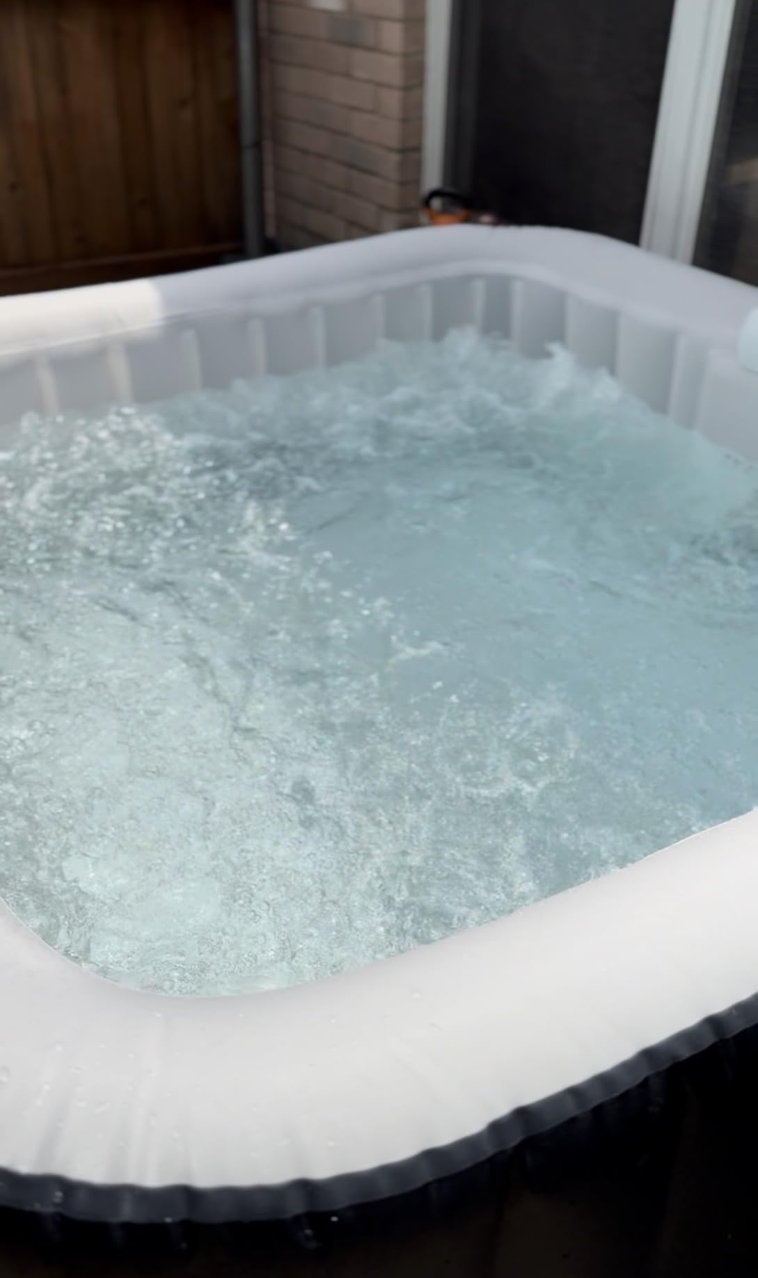 EZLIFE 6-Person Inflatable Hot Tub Spa with LED Light Strip | 130 Air Jets, 1,350W Heater, 252-Gallon Square Spa with Cover & Plug-and-Play 120V Setup customer photo 2
