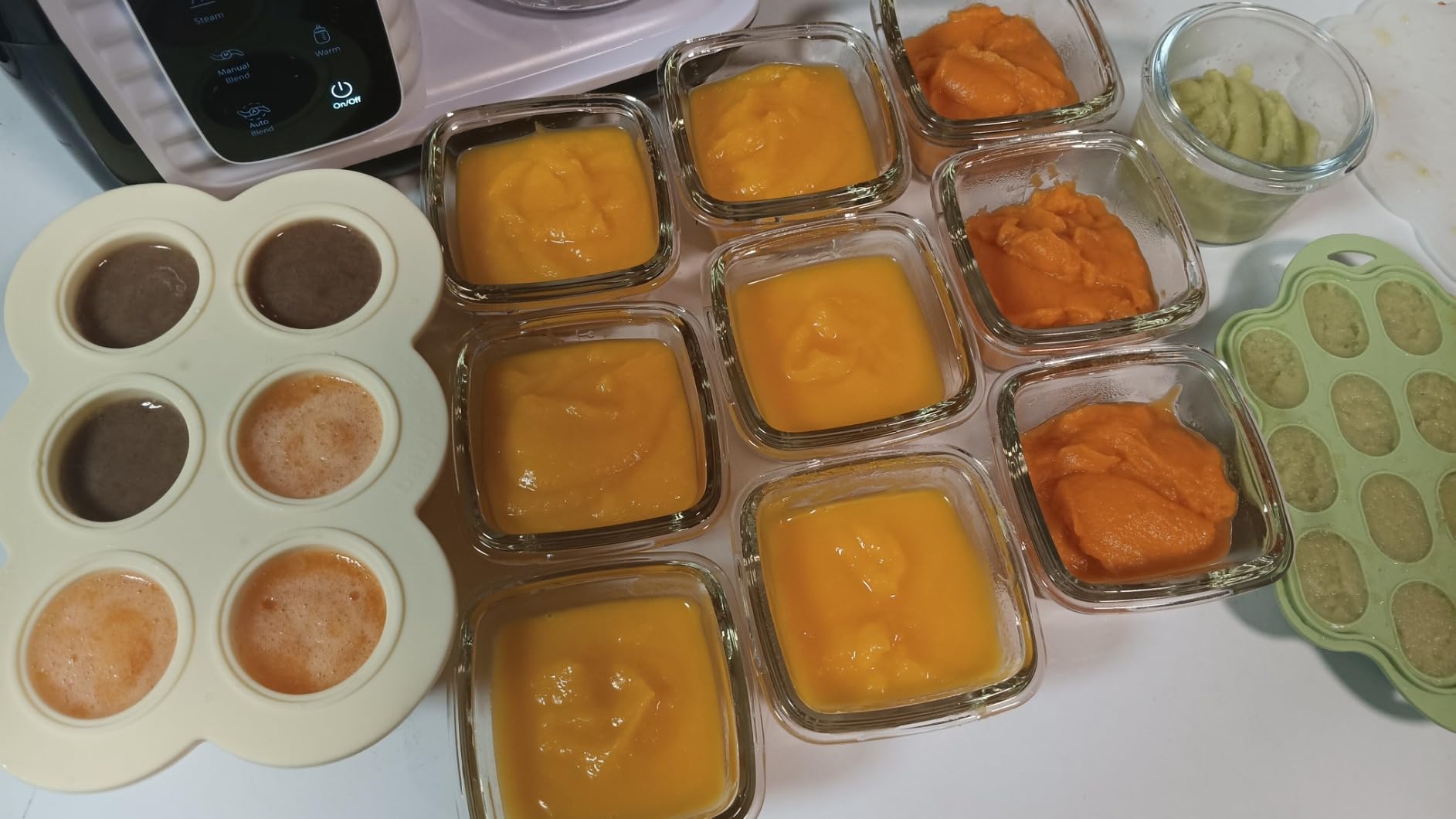 MOMYEASY Baby Food Maker, Baby Food Processor with Steam & Grinding, 5 in 1 customer photo 1