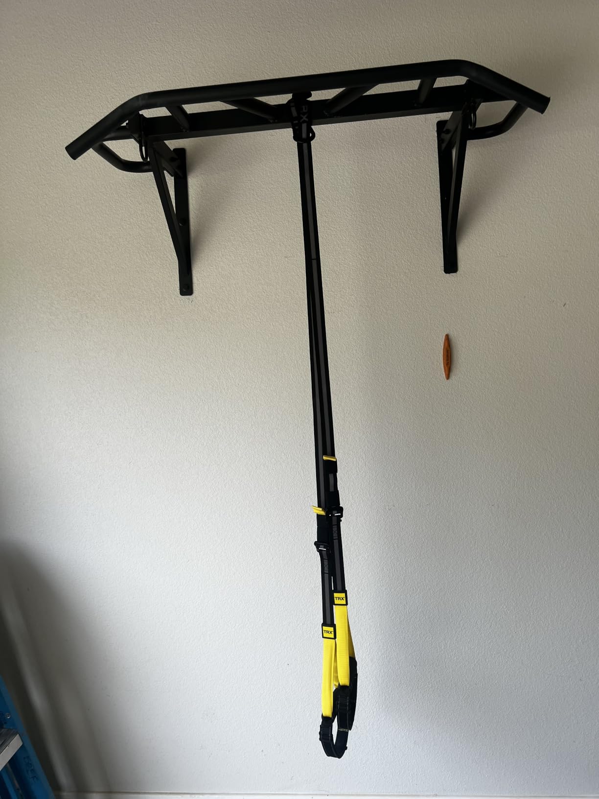 Jusgym Heavy Duty Pull Up Bar with 14 Grip Positions, Wall Mounted, 600 lbs | Strength Training Chin Up Bar, Home Gym/Outdoor Use, Joist Mounted, Reinforced Thick Metal Frame, Supports Full-Body Workouts customer photo 2