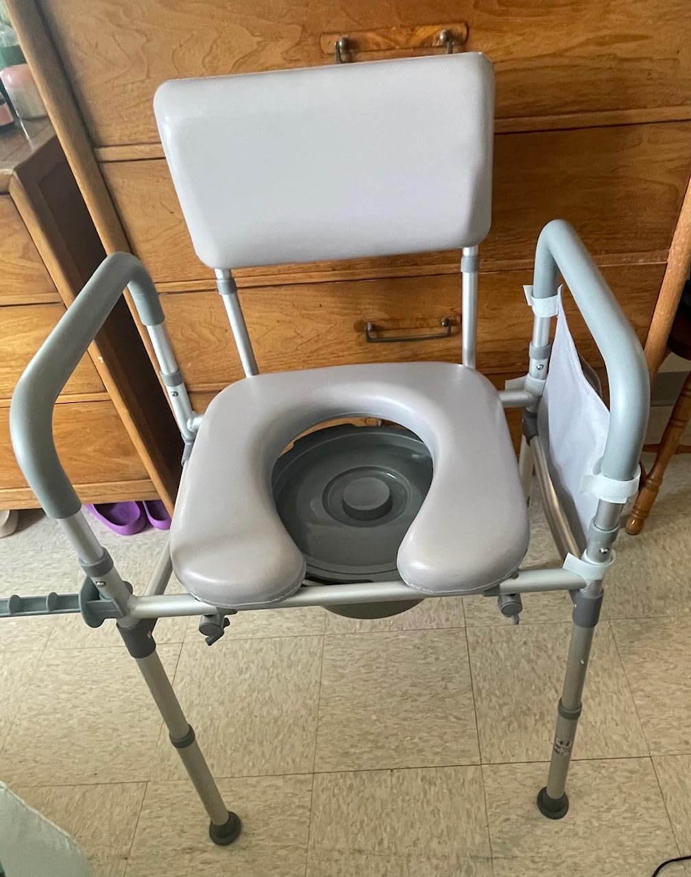 HOMLAND Bedside Commode Toilet, Padded Seat & Backrest, Enhanced Crossbar | Aluminum Potty Chair, Height Adjustable, Removable Bucket, Tool-Free Assembly, 350lb customer photo 1