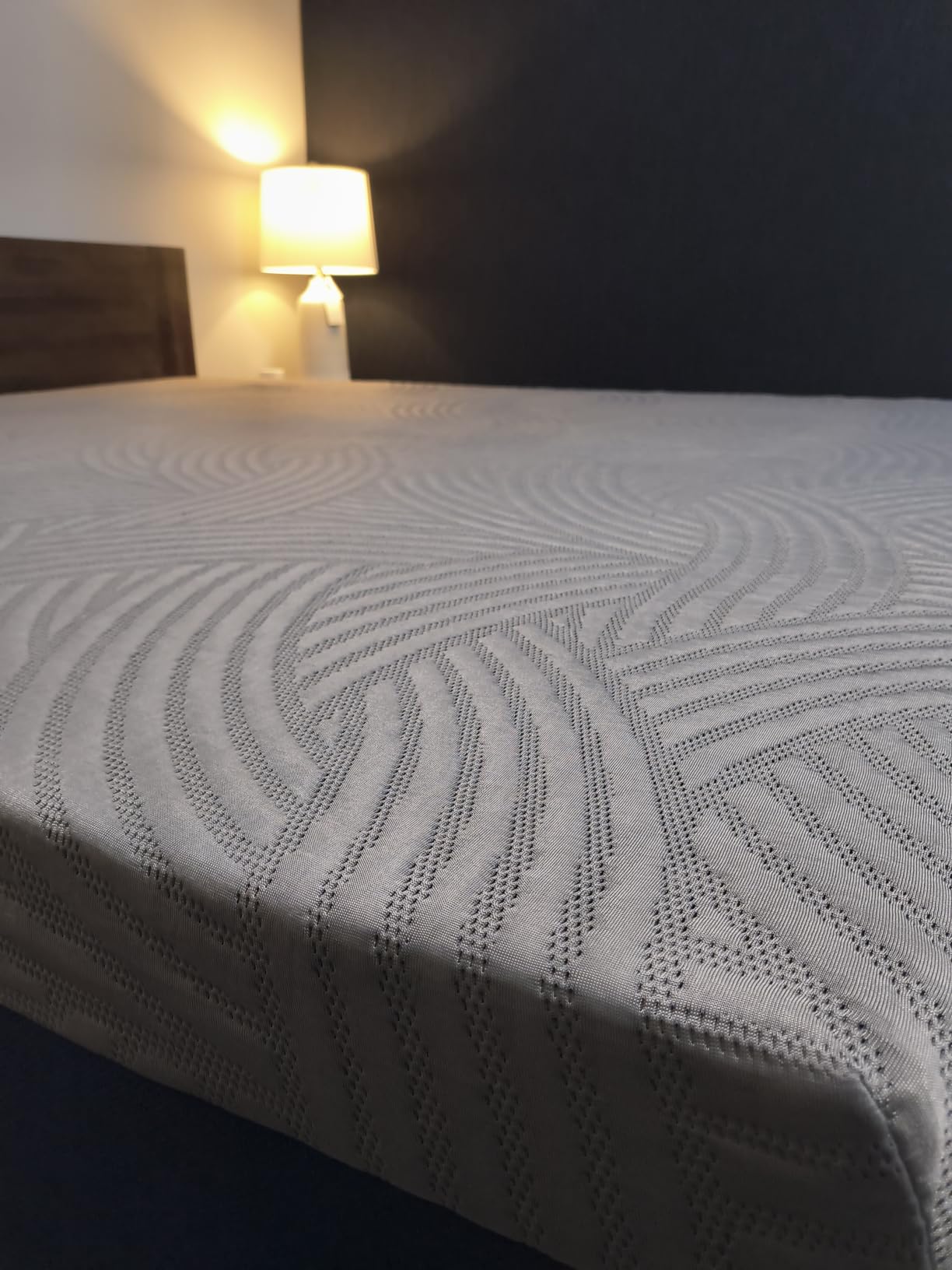 Sweetnight CoolNest 16 Inch Queen Size Mattress, Cool Memory Foam Mattress | Cool Night Sleep, 5-Zone Ergo Support for Pressure Relief, Enhanced Breathability, Medium Feel, CertiPUR-US Certified customer photo 1