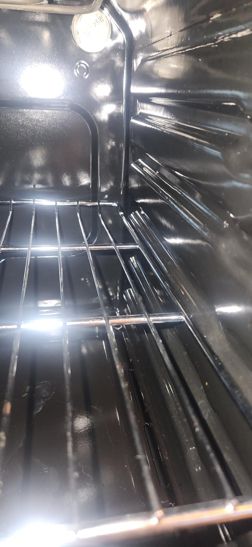 Empava Built-In Electric Single Wall Oven 24 inch, 2.5 Cu. ft. Capacity, 4 Cooking Modes, Knob Control, 2950 Watts, Stainless Steel customer photo 1