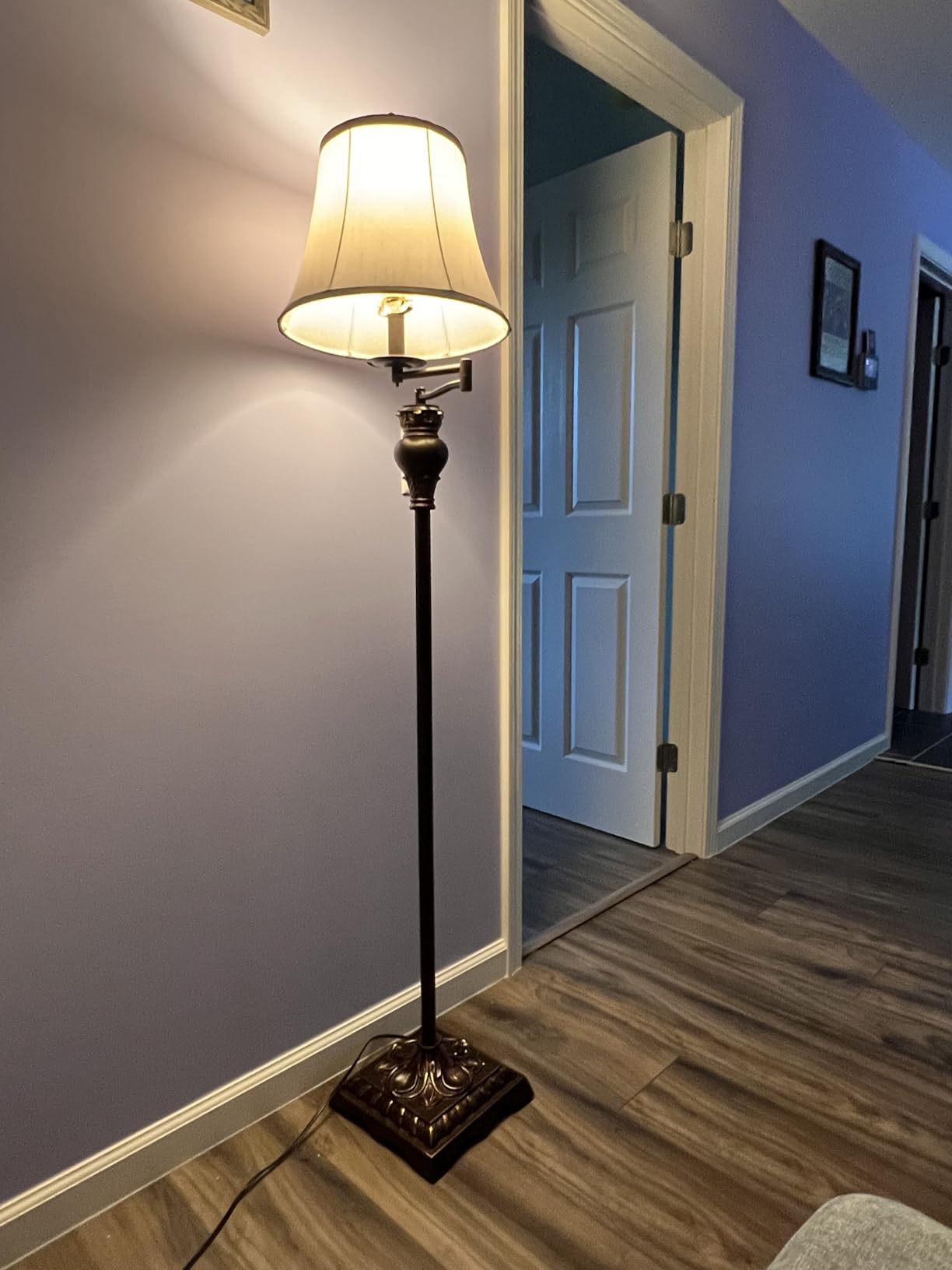 PARTPHONER Vintage Floor Lamps for Living Room, Traditional 350° Adjustable Swing Arm Farmhouse Floor Lamp for Bedroom, Rustic Standing Lamp Pole Lamps for Reading, Home Décor and Office, Brown customer photo 2