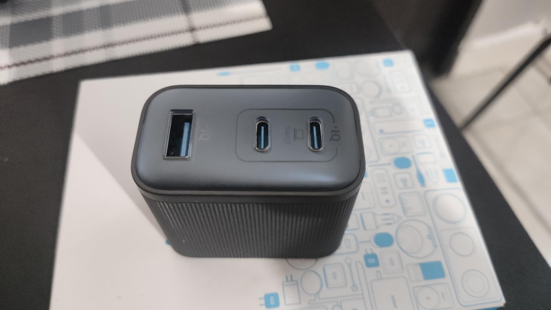 Anker Nano 70W Max 3-Port Fast Charger USB C, Type C Charger Fast Charging | Compact and Stylish USB C Charger Block, for iPhone 17/17 Pro Max/16 Series, MacBook Pro, iPad (Black, Cable Included) customer photo 2