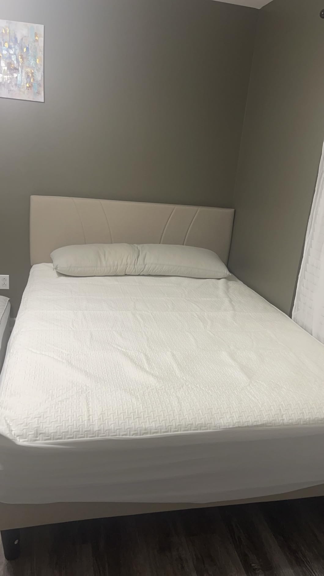 PUBPLON Mattress Queen Size, Medium Firm 12 Inch Mattress with Extra Lumbar & Shoulder Support, Hybrid Mattresses with Gel Memory Foam Pain Relief - Fiberglass Free - No Odor - 365 Night Trial customer photo 1