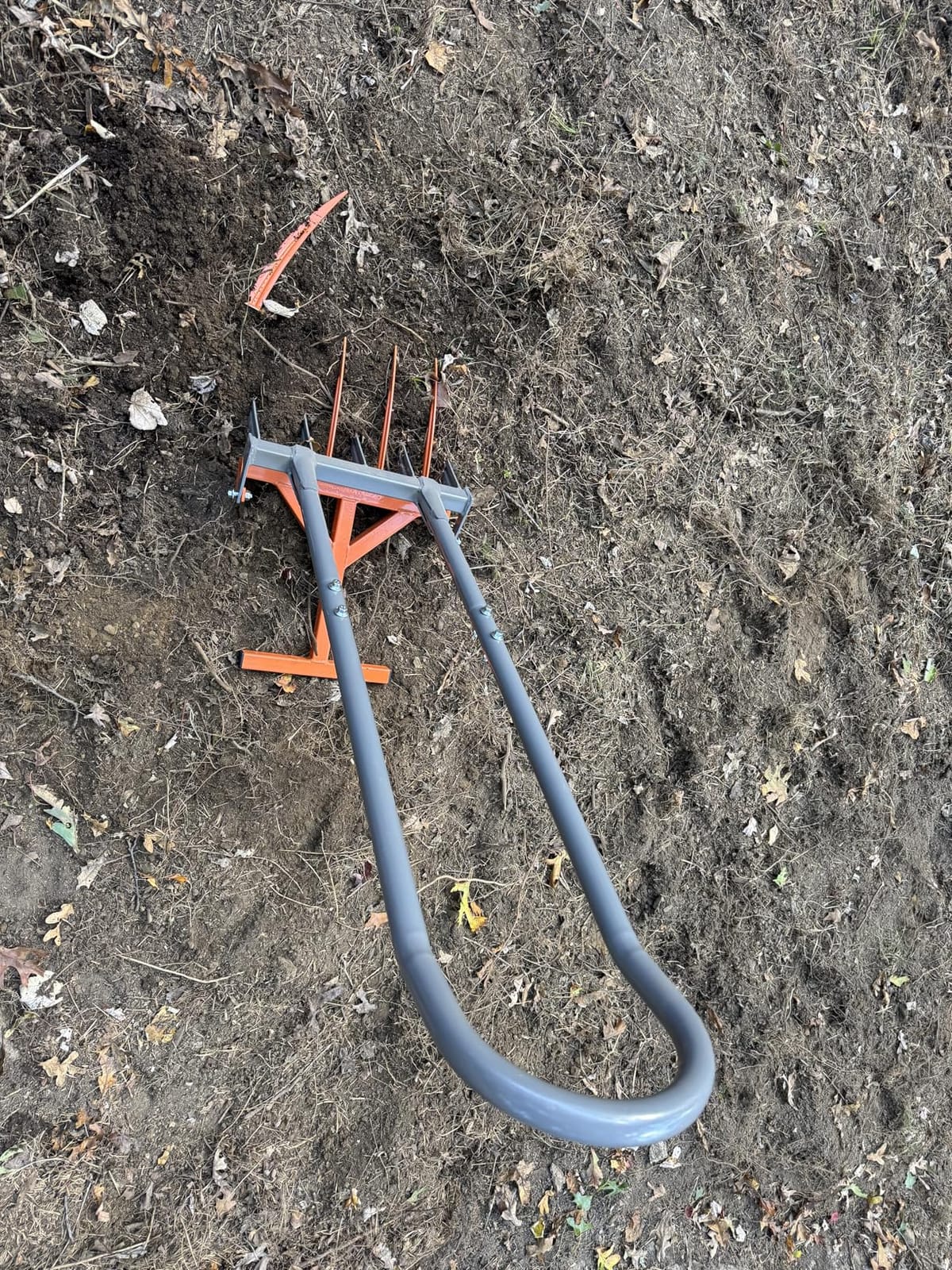 Walensee Broadfork Garden Tool, 9 Tines Heavy Duty Broad Fork Hand Tiller, 2-in-1 Garden Pitchfork with Ergonomic U-Shaped Handle, Spading Digging Fork for Gardening, Cultivating customer photo 1