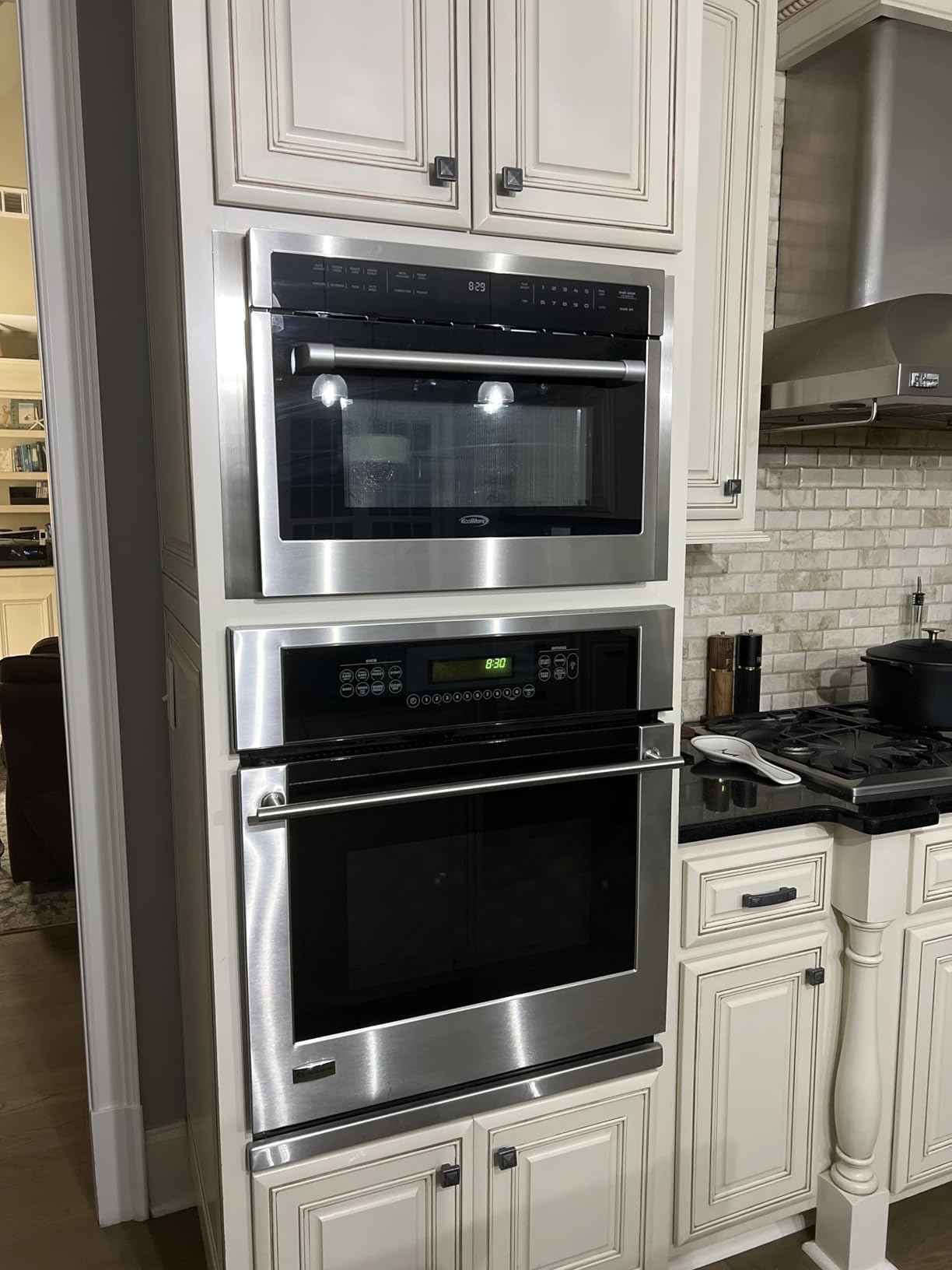 KoolMore Reserve Built-in Microwave Convection Oven with Air Fry, 3-in-1 Combo, Sensor Cook, Soft-Close Door, Stainless Steel, 24 in. / 1.6 cu. ft. with NEMA 5-20P Plug in Black customer photo 1