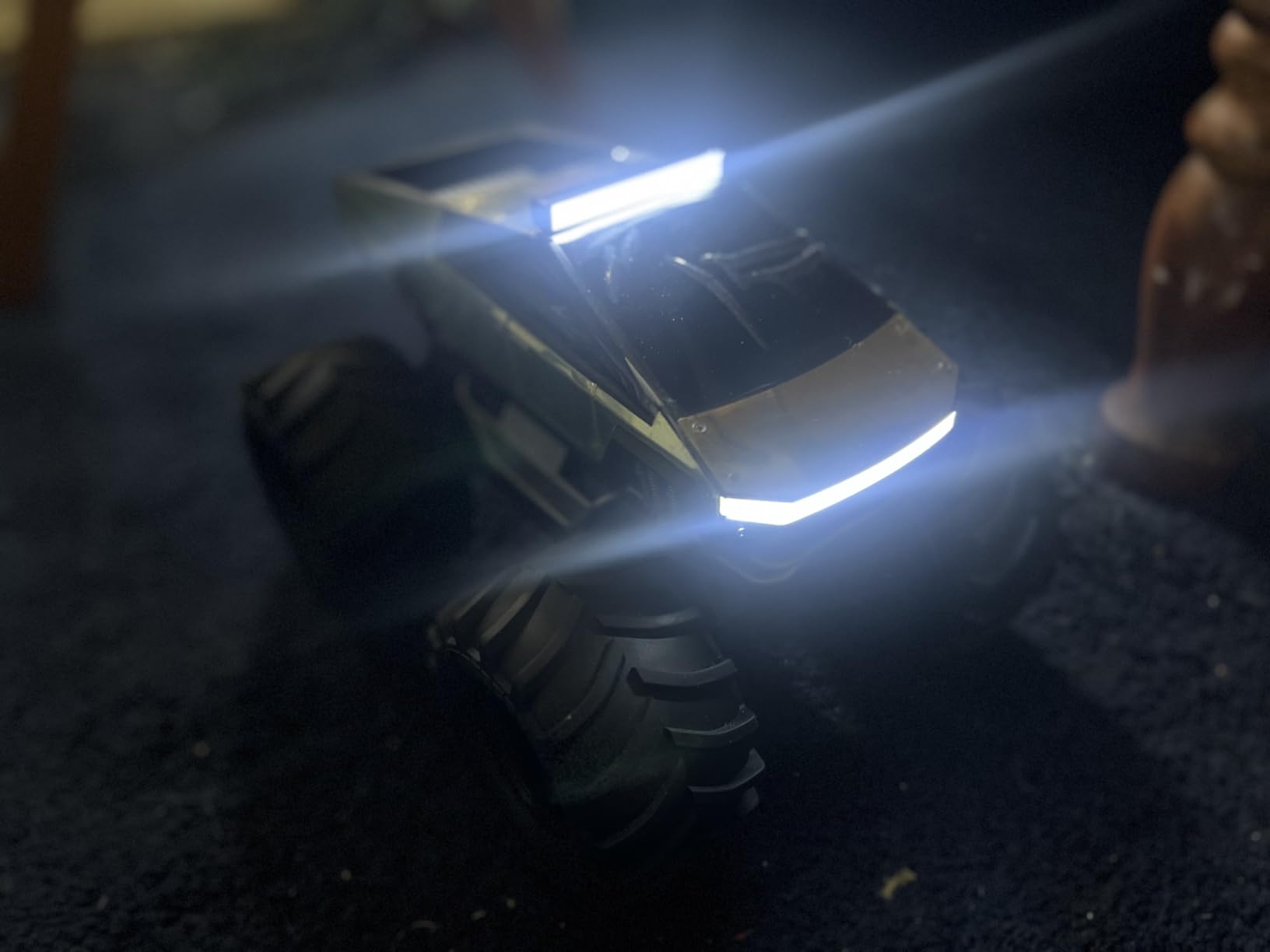 Amphibious Remote Control Car, 1:18 Monster Truck Toys for Boys RC Cars | 2.4 GHz Waterproof RC Trucks, 4WD All Terrain Off-Road Pickup, Kids Christmas Birthday Gifts Present Boys Girls Toys Ages 6+ customer photo 2