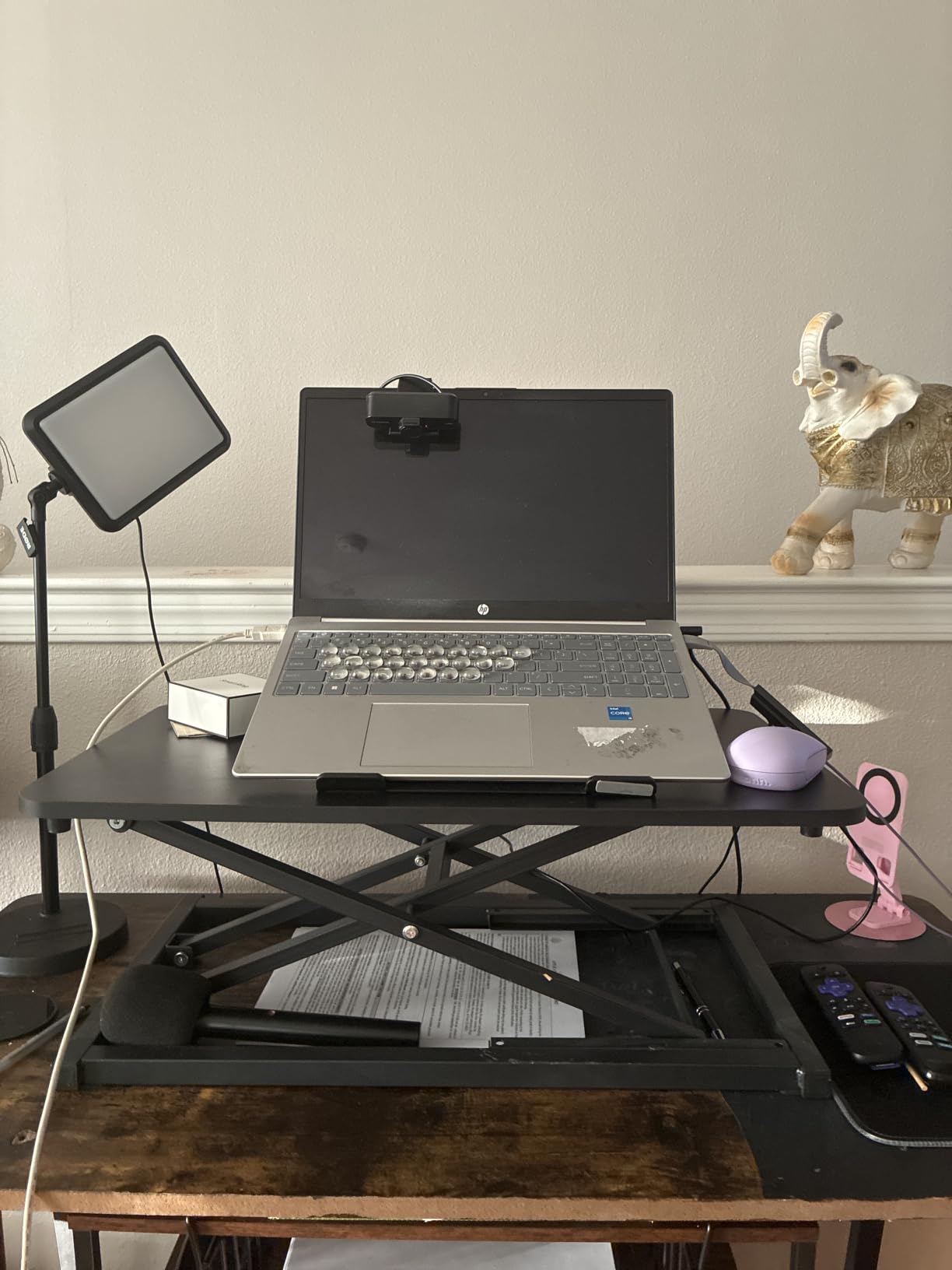 VebaCidi Height Adjustable Sit to Stand Desk Riser, Compact Standing Desktop Converter for Monitor or Laptop, Black customer photo 1