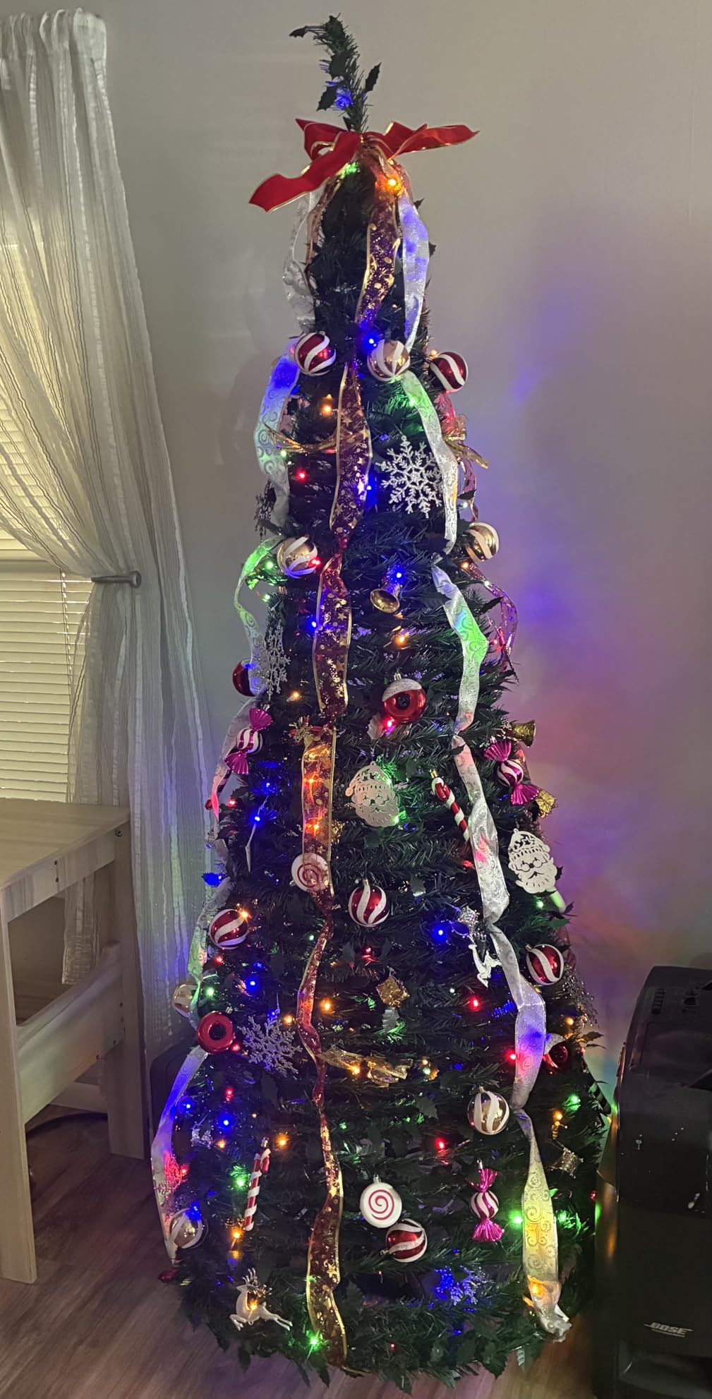 6 FT Prelit Pop Up Christmas Tree with 200 Warm White & Multicolor Lights 8 Modes & Timer Fully Decorated 103 Ornaments, Collapsible Pull Up Christmas Tree with Lights for Indoor Home Party Decor customer photo 1
