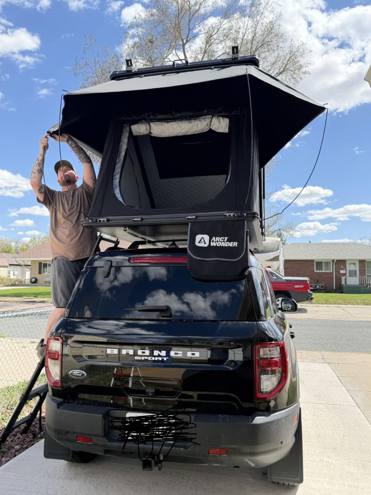Solar Panel Rooftop Tent Hard Shell with Winter Thermal Layer | Aluminum Pop Up Roof Top Tent Hardshell with USB Outlet, Luggage Bar, 4 Season Camping customer photo 1