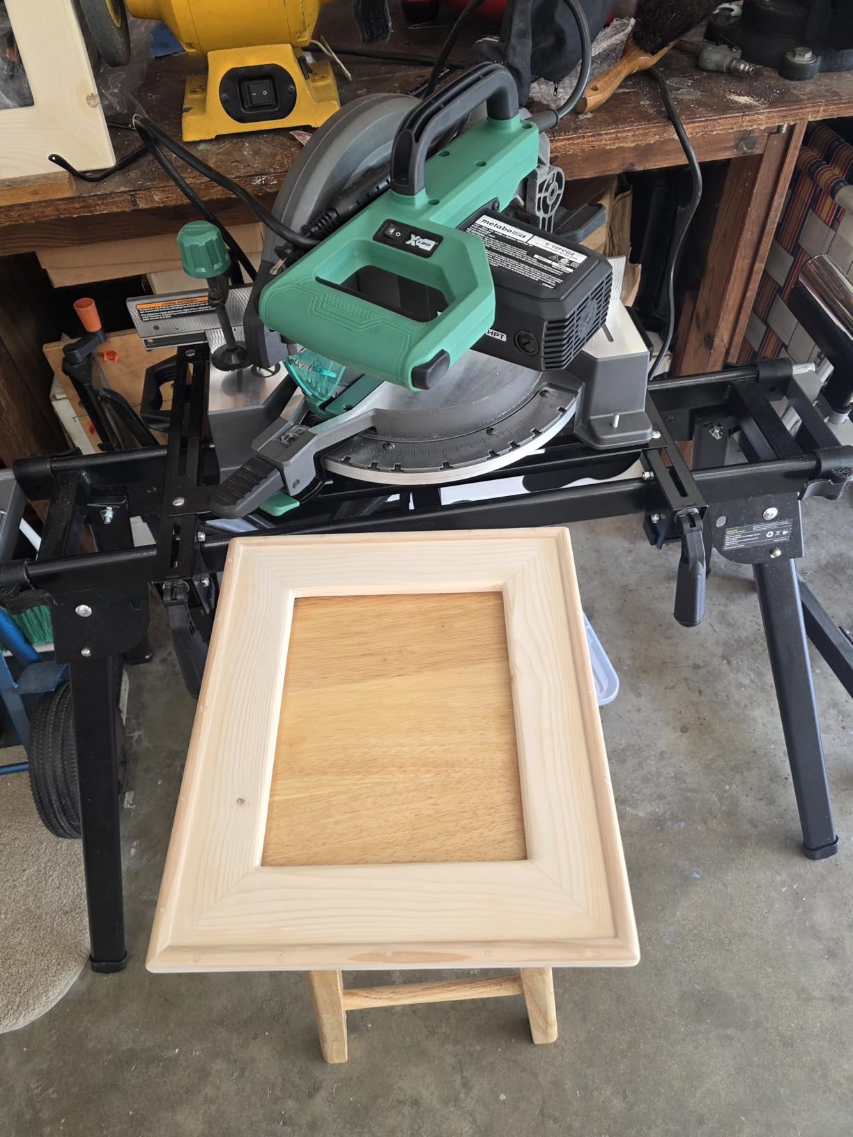 Metabo HPT 10-Inch Single Bevel Compound Miter Saw, 15-Amp Power Saw with Xact Cut Shadow Line, Precision Miter Angles, Single Bevel 0-45°, 40T TCT Miter Saw Blade, Lightweight Design, C10FCG2 customer photo 2