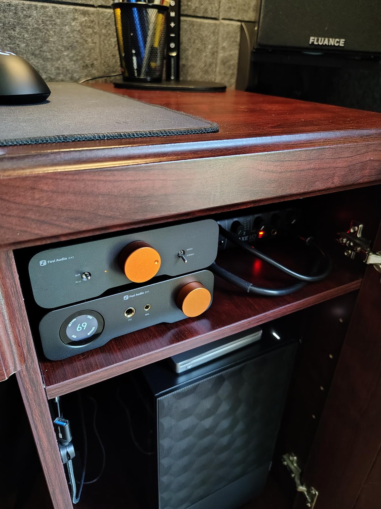 Fosi Audio ZH3 DAC Headphone Amp, Fully Balanced Preamp with AKM4493SEQ XMOS XU316 PCM 768kHz for Amplifiers, USB/Optical/COAX/RCA/12V Trigger Input, XLR/RCA/4.4mm/6.35mm Output with Remote customer photo 2