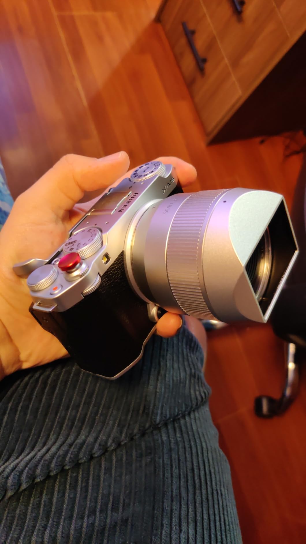 X-M5 Mirrorless Digital Camera Body - Silver customer photo 1