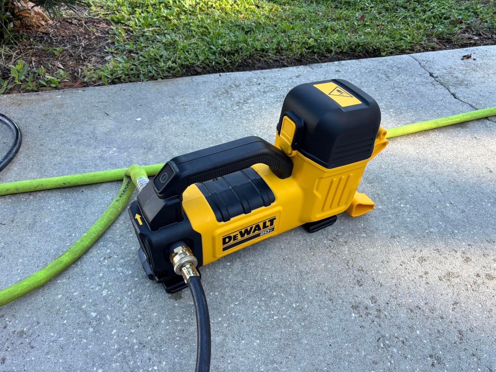 DEWALT 20V MAX Transfer Pump, 10 GPM, Powerful and Lightweight, Profesional Grade Versatility, Bare Tool Only (DCE050B) customer photo 1