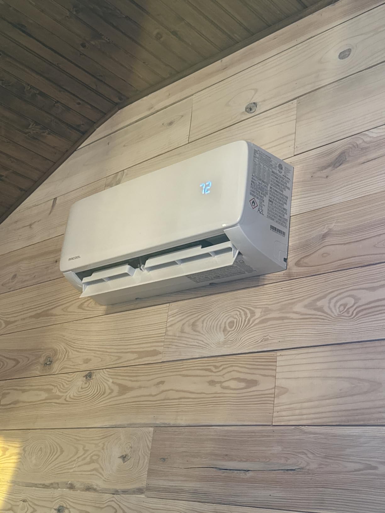 MRCOOL 9000 BTU Ductless Inverter Mini Split Air Conditioner & Heat Pump | Easy Pro Series 115V Wall-Mounted AC Unit with Heating and Cooling for Home, Office & Commercial Space customer photo 2