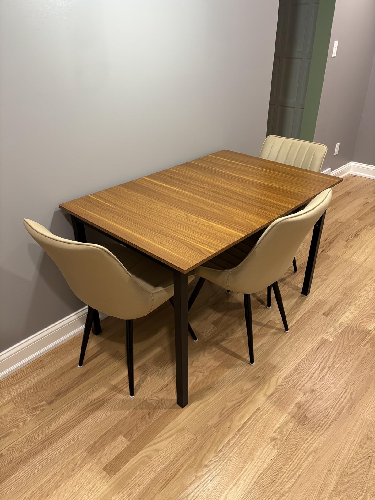 Einhomn Extendable Dining Table for 4-6, 63 Modern Kitchen Table, Farmhouse Dining Room Tables for Dining, Kitchen, Office, Living Room, Rectangular Wooden Tables, Space Saving (Walnut) customer photo 2
