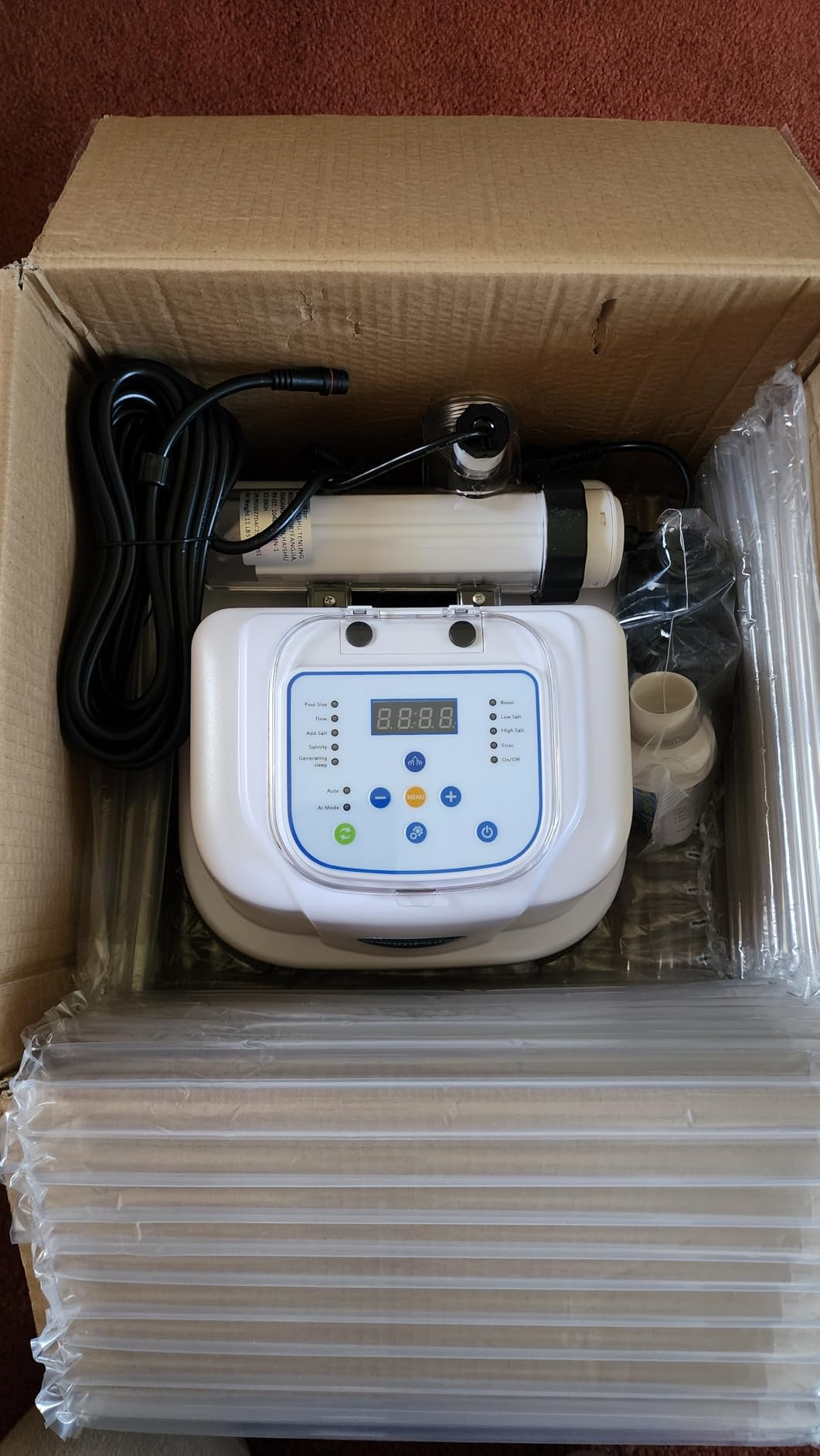 Saltwater Chlorinator System for Above Ground Pools up to 15,000 Gallons, Test Strip Included, Self-Cleaning Saltwater Pool Chlorinator Generator customer photo 1