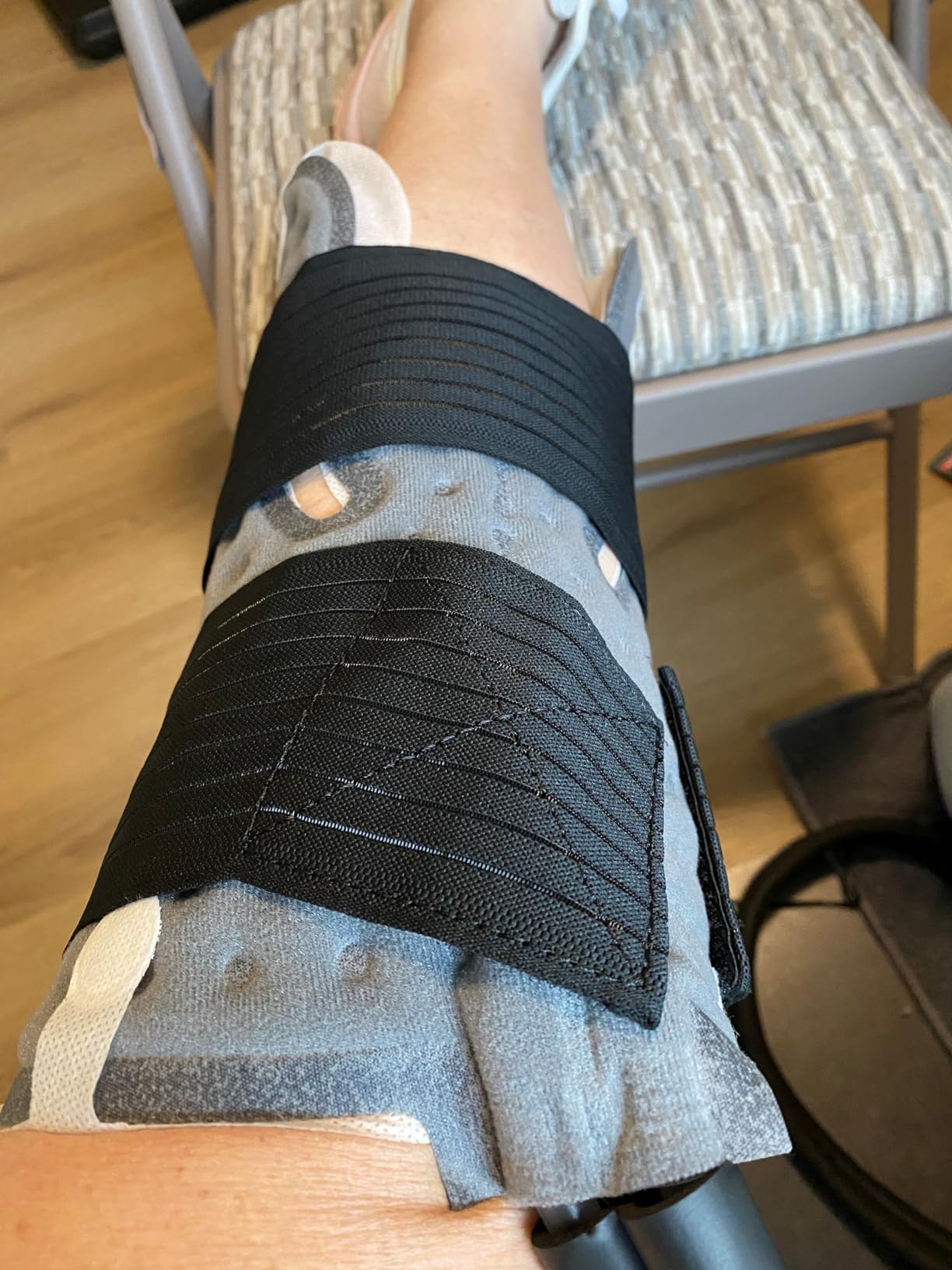 Quiet Ice Machine for Knee After Surgery, Programmable & Portable | FSA-HSA: Cold Therapy Machine for Knee Pain Relief, Cryotherapy System for ACL/TKR, Sports Training & Home Use customer photo 1