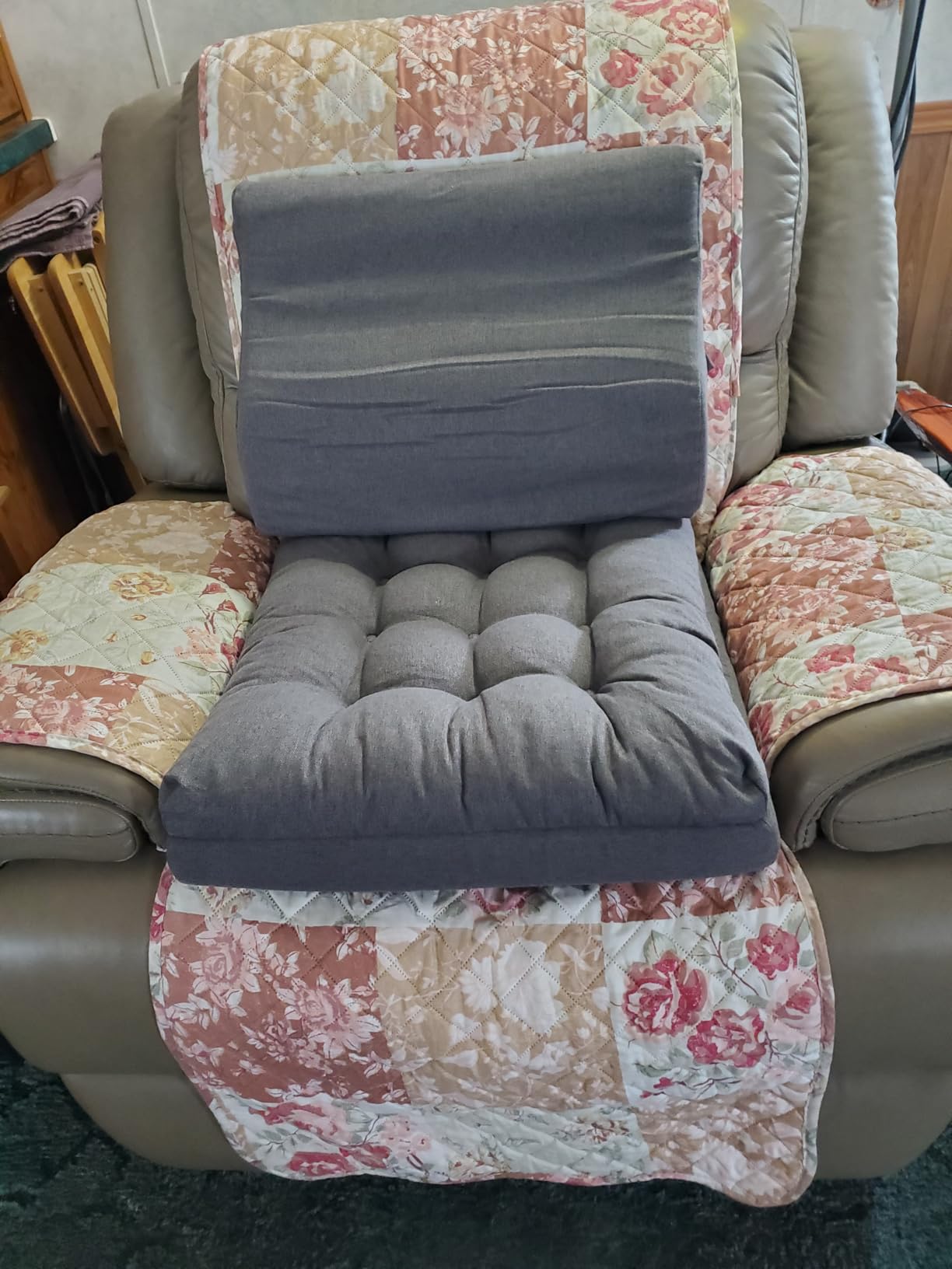 baibu Memory Foam Recliner Cushion with Lumbar Pillow, 20 x 20 x 5 in, Black | Patented dual-layer foam adds comfort and height, with lumbar pillow, non-slip base, and removable machine-washable cover customer photo 2