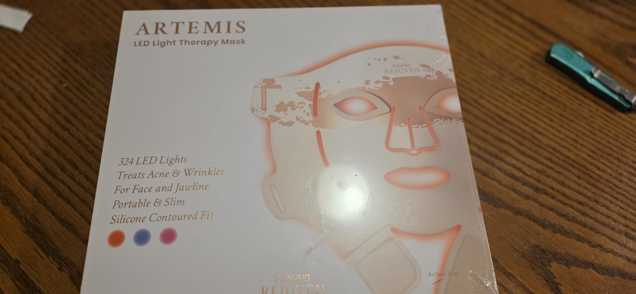 RENPHO Red Light Therapy Mask for Face, FDA-Cleared, Birthday Gifts for Wife | 324 LEDs, 3 Modes, Wrinkle Treatment, Anti Acne, Red Blue NIR, Full Face Coverage, Cordless, Home Facial Skincare for Women customer photo 2