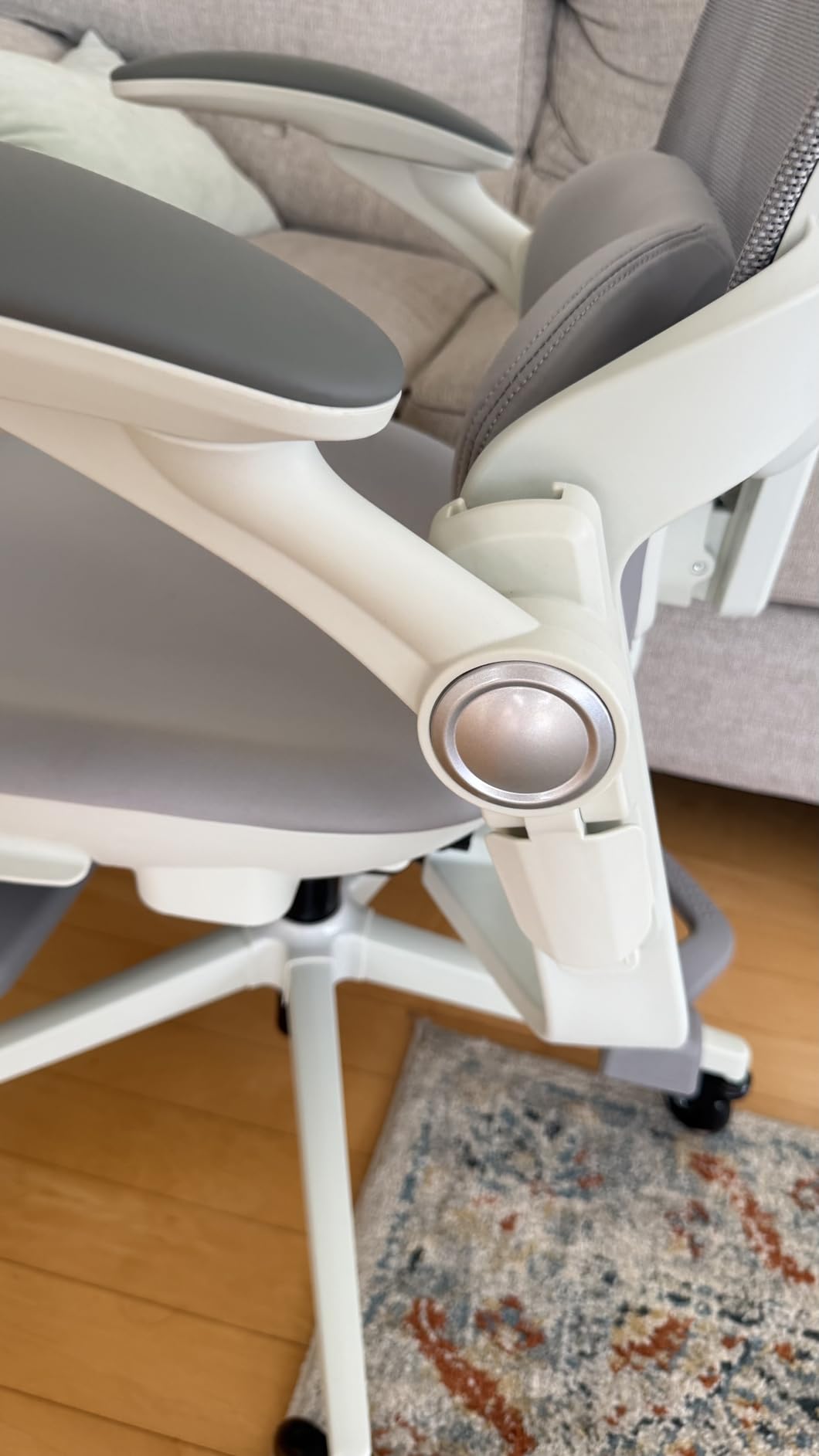 MUSSO E80 Muse Petite Ergonomic Office Chair for Women & Small Frames Black | 3-Level 3D Lumbar Support; 4D Headrest; 90° Flip-Up Arms & Footrest; 135° Recline; Breathable Mesh customer photo 2