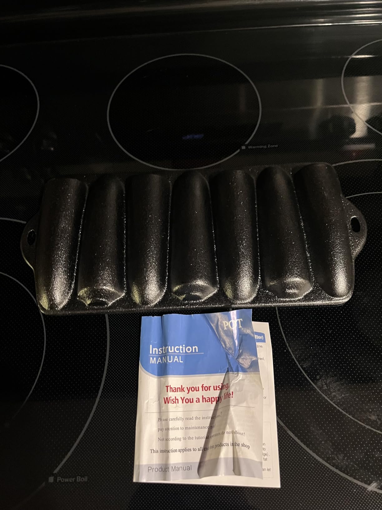 Reallnaive 1 Pc Cast Iron Corn Bread Pan 7 Sticks Compatible with Oven | Dual Handles Corncob Molds for Loaf Cakes Corndog Baking, Preseasoned Nonstick Surface, for Stovetop Grill Campfire customer photo 1