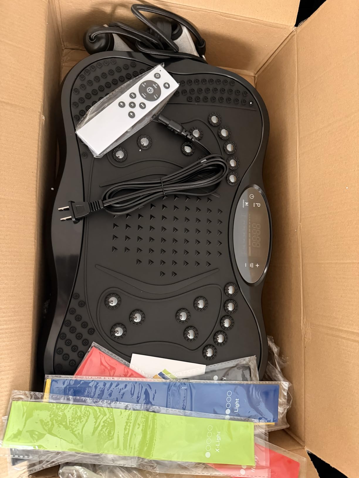 Vibration Plate Exercise Machine, 130 Levels Full Body Workout Vibrating Plate for Lymphatic Drainage Weight Loss, 450 Lbs Capacity Shake Platform with Resistance Bands Bluetooth for Women Men customer photo 1