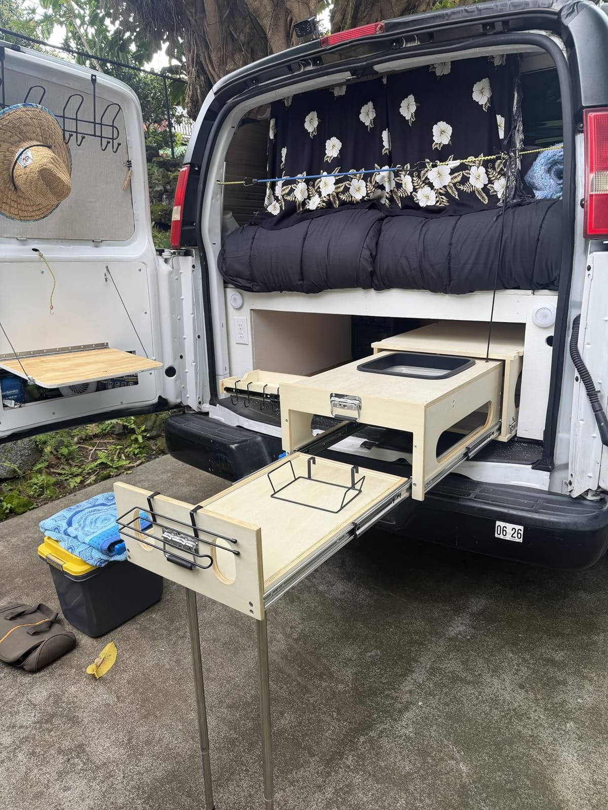 Slide-Out Overland Kitchen Box, Foldable Outdoor Cooking Gear for SUV Car Camping Overlanding customer photo 2