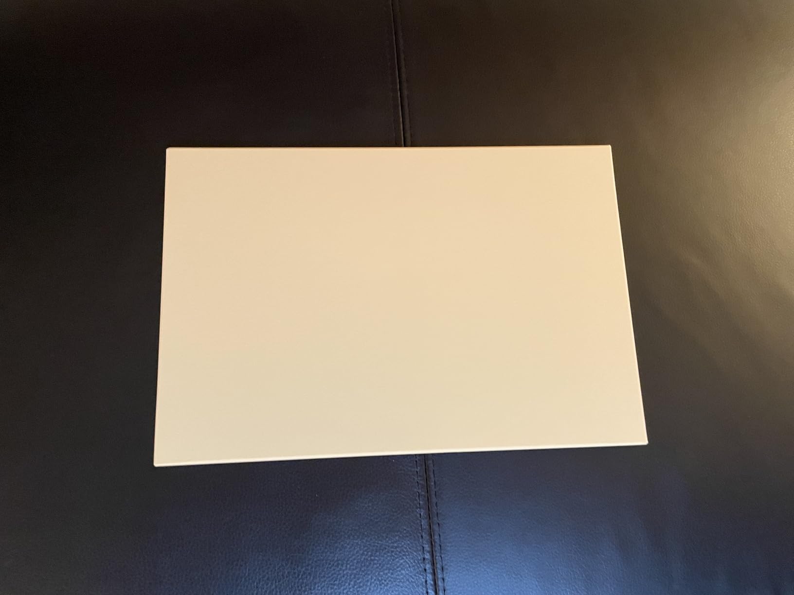 Nihon Sandain Synthetic Rubber Cutting Board – “Cookin' Cut” Soft Household Use, Size M 12.99×9.84×0.31in, 1.63lb,Beige – Scratch Resistant, Dishwasher Safe, Lightweight and Portable Made in Japan customer photo 2