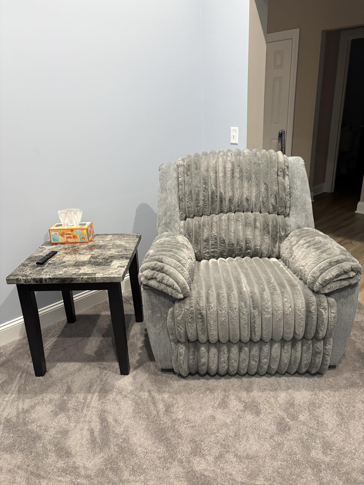 Oversized Power Recliner Zero Gravity with USB Port for Big Man Faux Fur Electric Extra Large Reclining Chairs for Living Room Soft Lumbar Support, 26