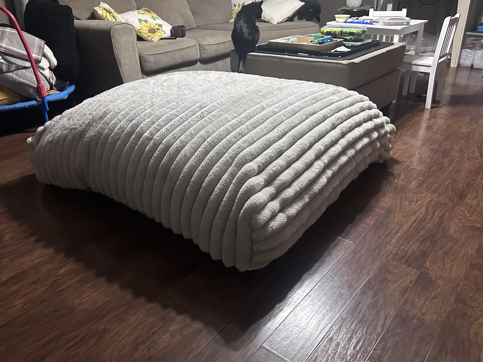 Matini Home Crash Pad - Sensory Pad with Cover Foam Blocks for Kids and Adults, Ideal Gymnastics Equipment to Jump, Play or Relax - Grey White 36