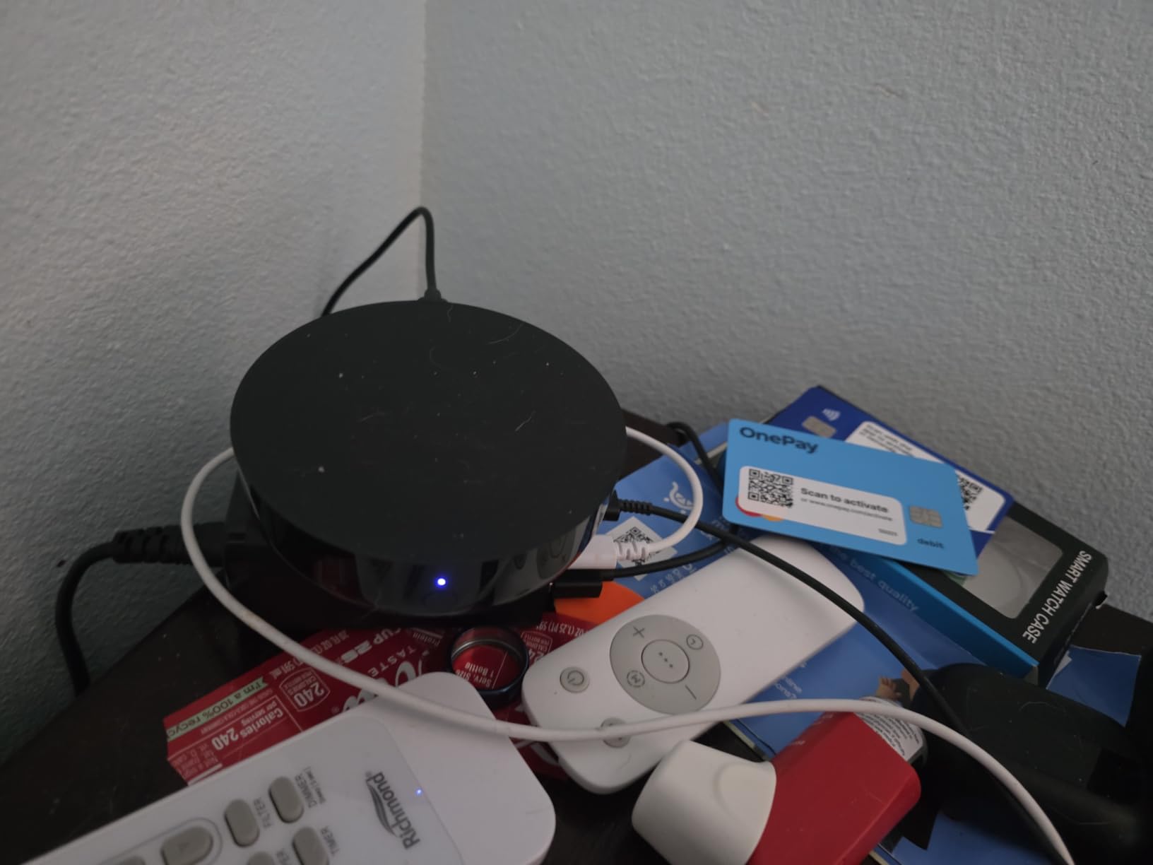 Aqara Smart Hub M200, Matter Controller, Featuring Aqara Zigbee, Wi-Fi, IR | Thread Border Router, Features Zigbee, Bluetooth, Wi-Fi, PoE, Supports Apple HomeKit, Alexa, SmartThings, Home Assistant customer photo 2