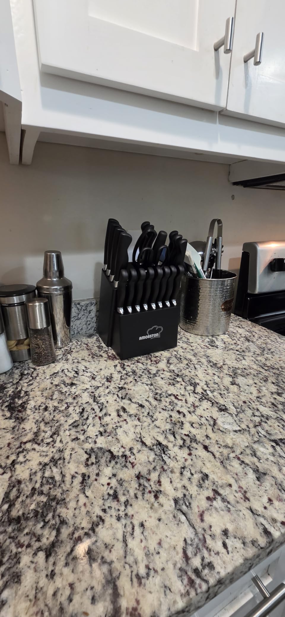 Amorston 21-Piece Kitchen Knife Set with Block and Sharpener, Ultra-Sharp Knives Set with Ergonomic Handles, Black German Stainless Steel Knife Block Set, Dishwasher Safe customer photo 2