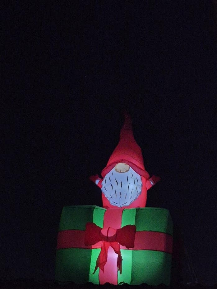 GOOSH 6.3 FT Christmas Inflatables Gnomes Outdoor Decorations Animated Midget on the Gift Box Outdoor Decorations Blow Up Yard with Built-in LEDs for Garden Lawn Indoor Party Decor customer photo 2