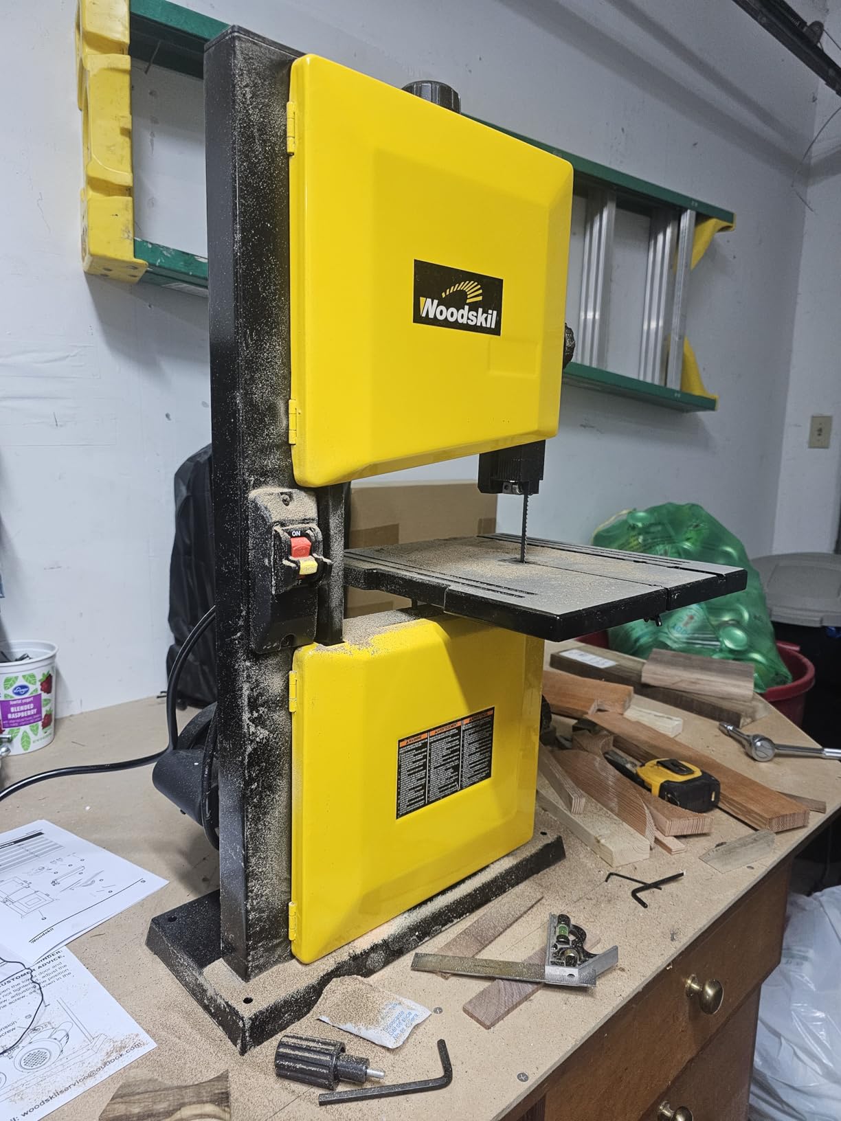 WOODSKIL 10-Inch Benchtop Bandsaw with Stand, 3.4A Dual-Speed Band Saw customer photo 1