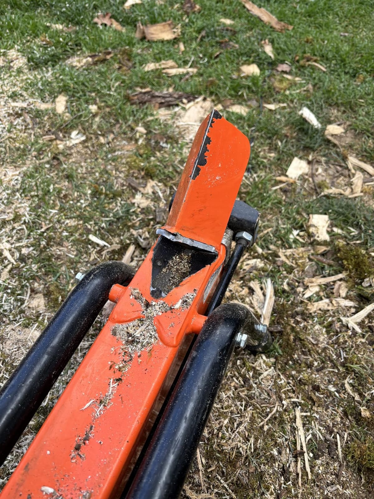 VEVOR Electric Log Splitter, 6.5 Tons Electric Wood Splitter, 1500W 15 Amp Motor, Portable Firewood Splitting Machine customer photo 1