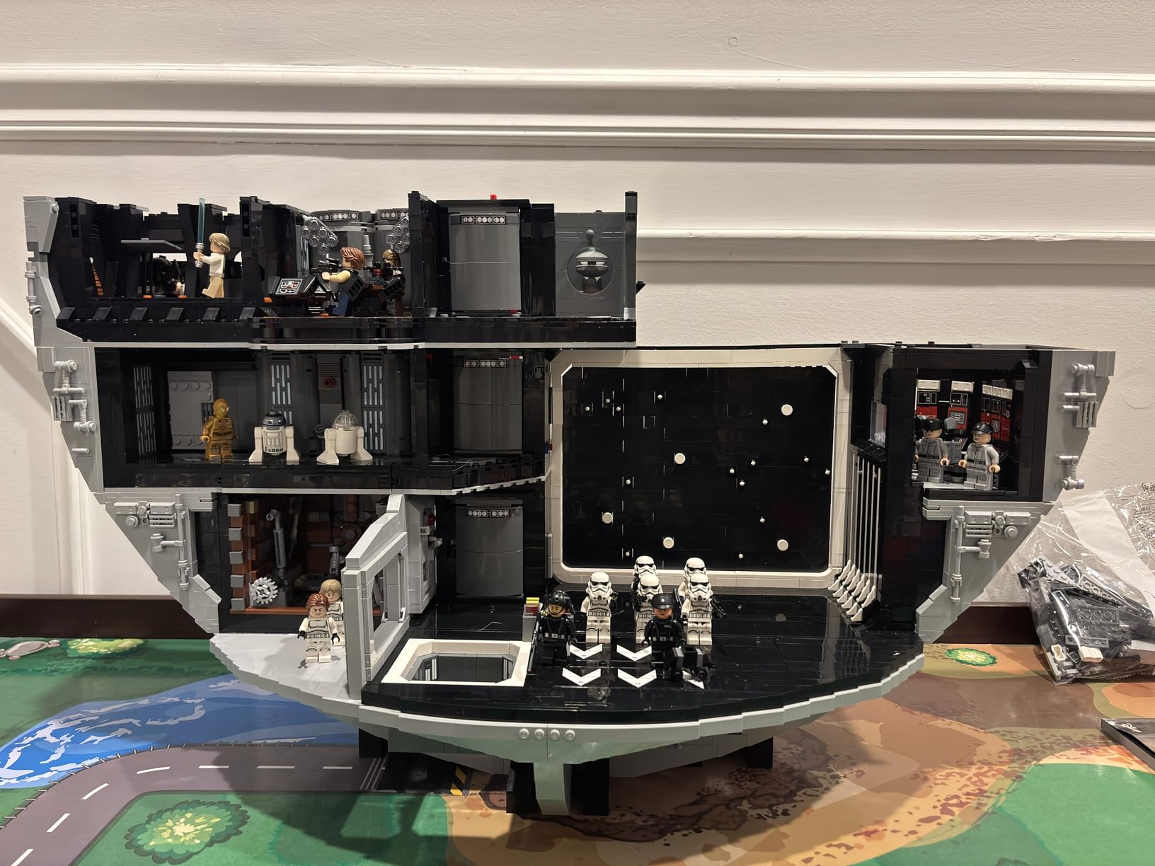 Star Wars Death Star Building Set for Adults, Ages 18+ - Collectible & Room Decor for Office, Bedroom, or Book Shelf - 75419 customer photo 2